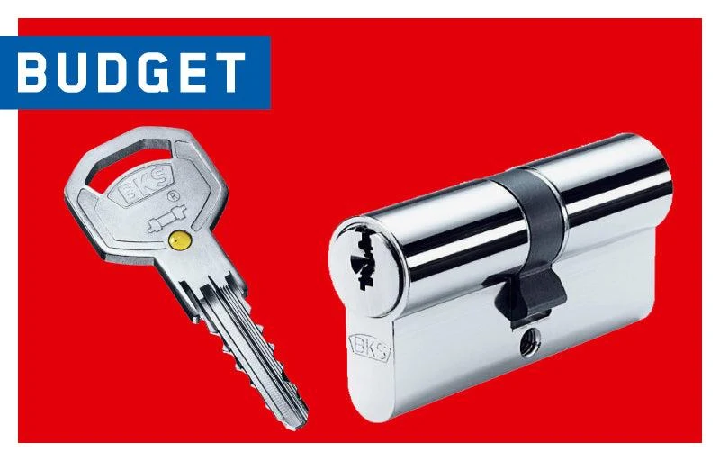 5-element locking keychain with reversible system and anti-pick protection