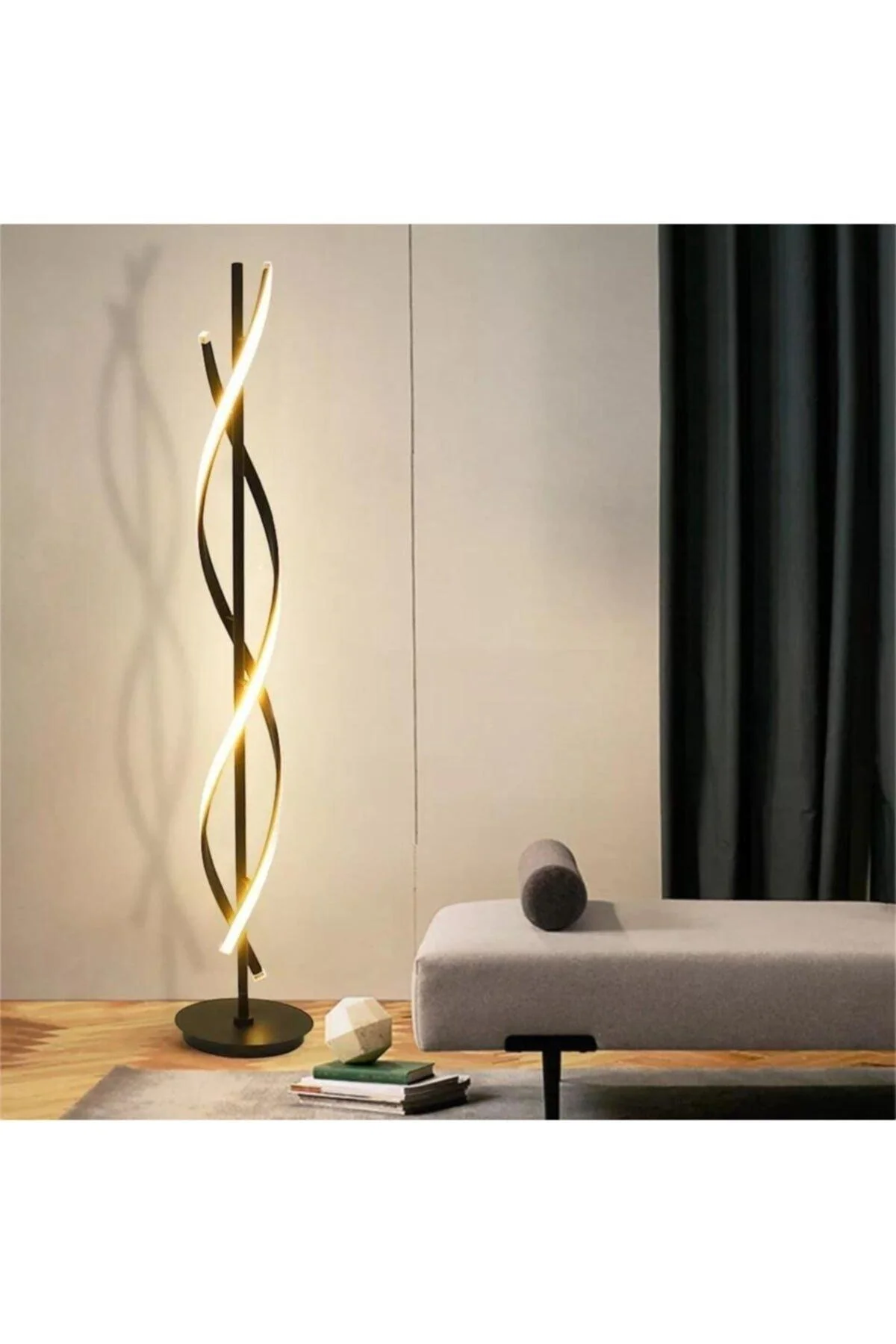 Daylight LED Floor Lamp with Curved Metal Design, 25 cm x 150 cm