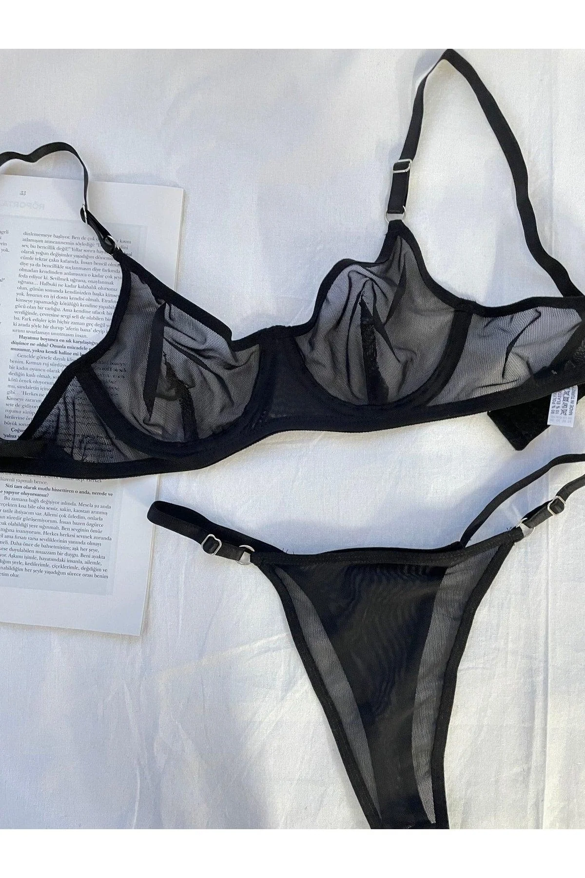 Women's Black Underwire Bra and Thong Set with V-Cut Detail