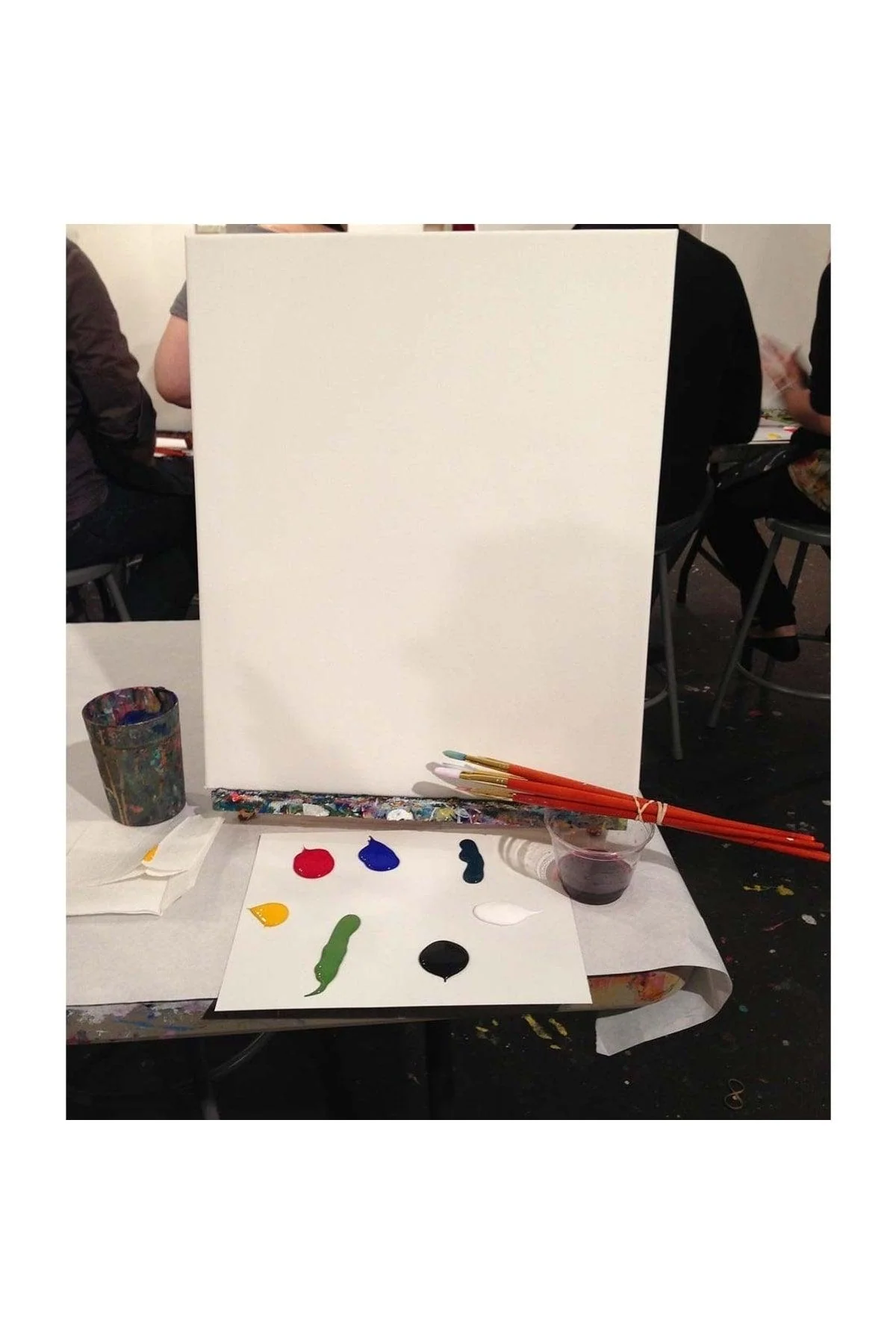 Professional-grade back-stapled blank canvas for artists and painters