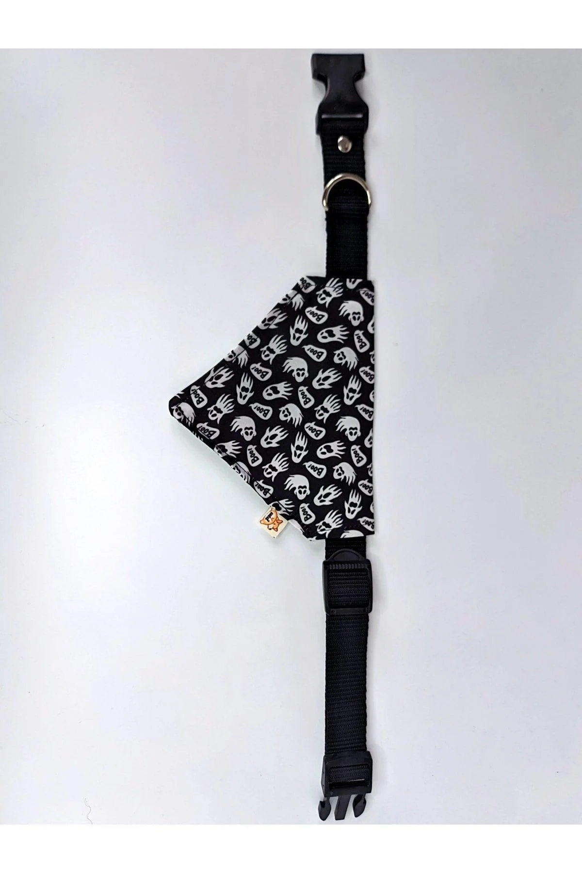 Scarf Dog Collar Set with Adjustable Leash Compatibility