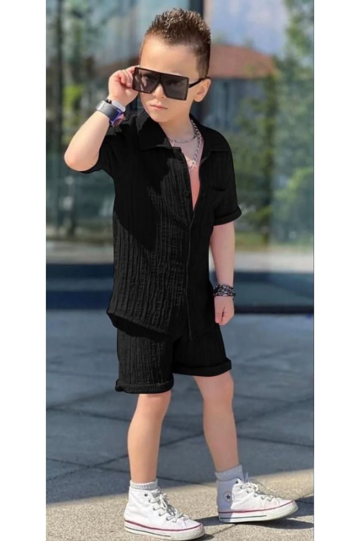 Breathable cotton shorts set for boys
