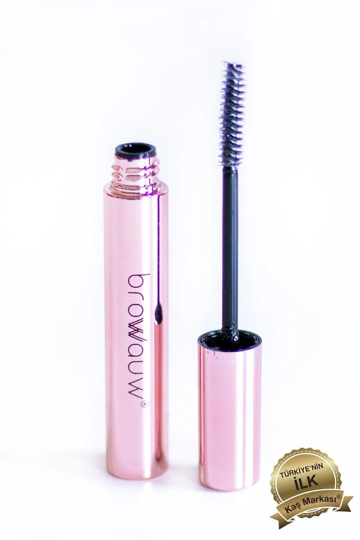 Clear brow gel for natural hold and shaping