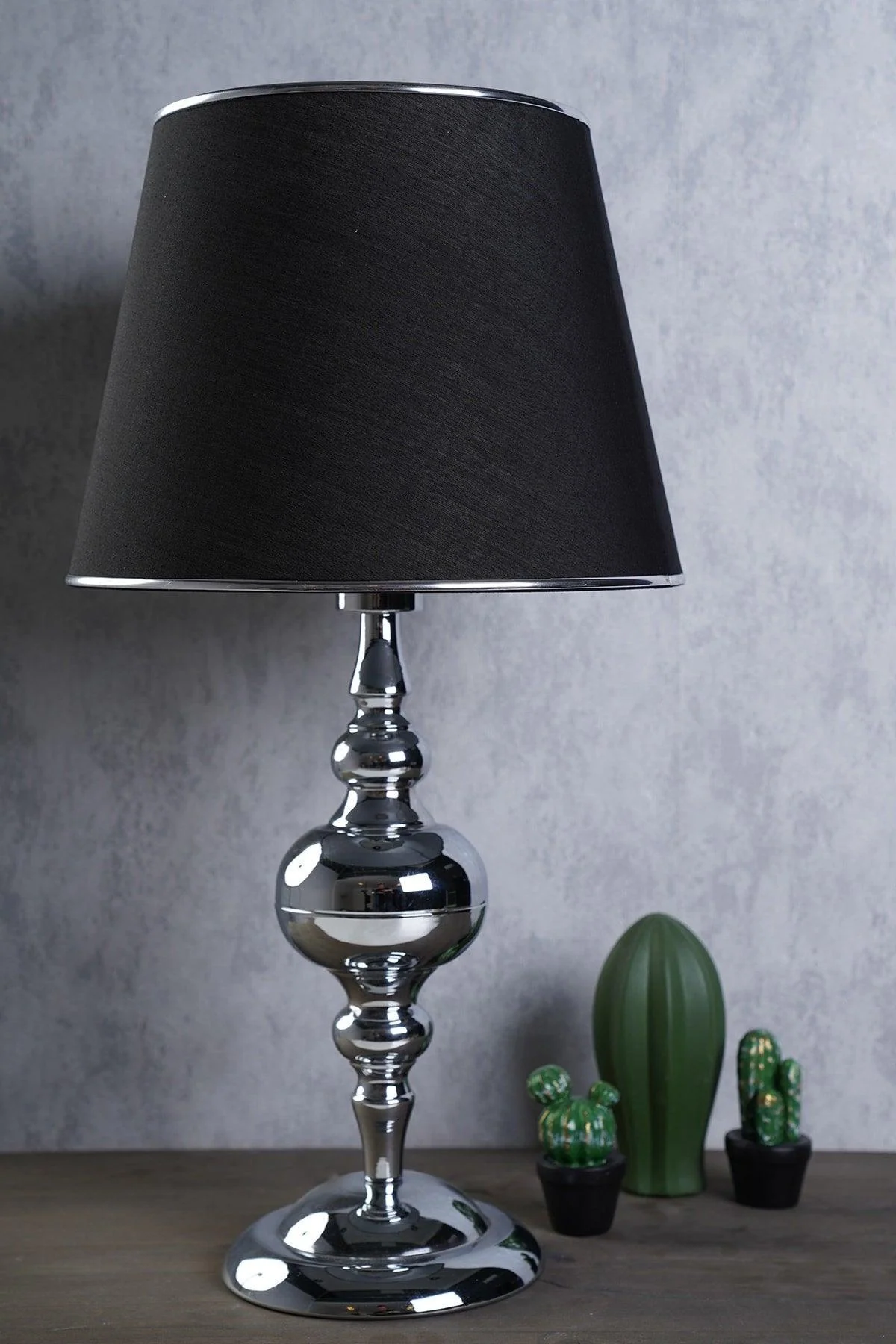Elegant silver and black buffet floor lamp with CE certification