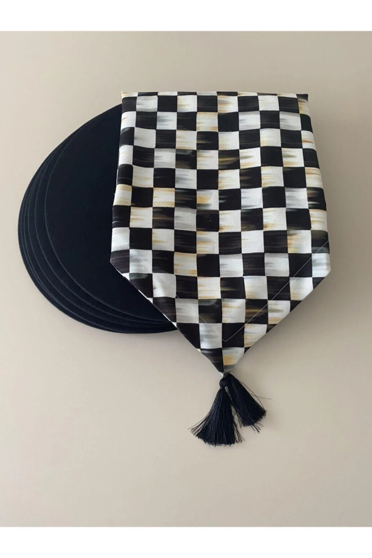 Checker Pattern Table Runner and Placemat Set