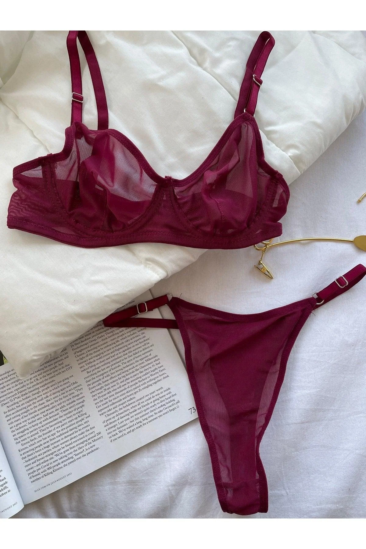 Cherry underwire bra set with matching thong