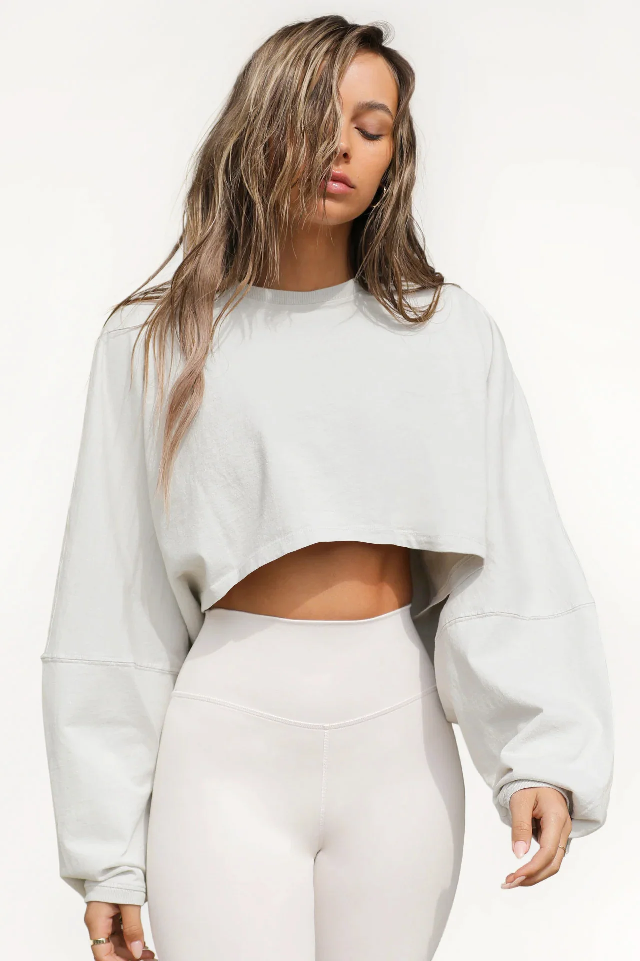 Chic Distressed Round Neck Women's Pullover Sweater