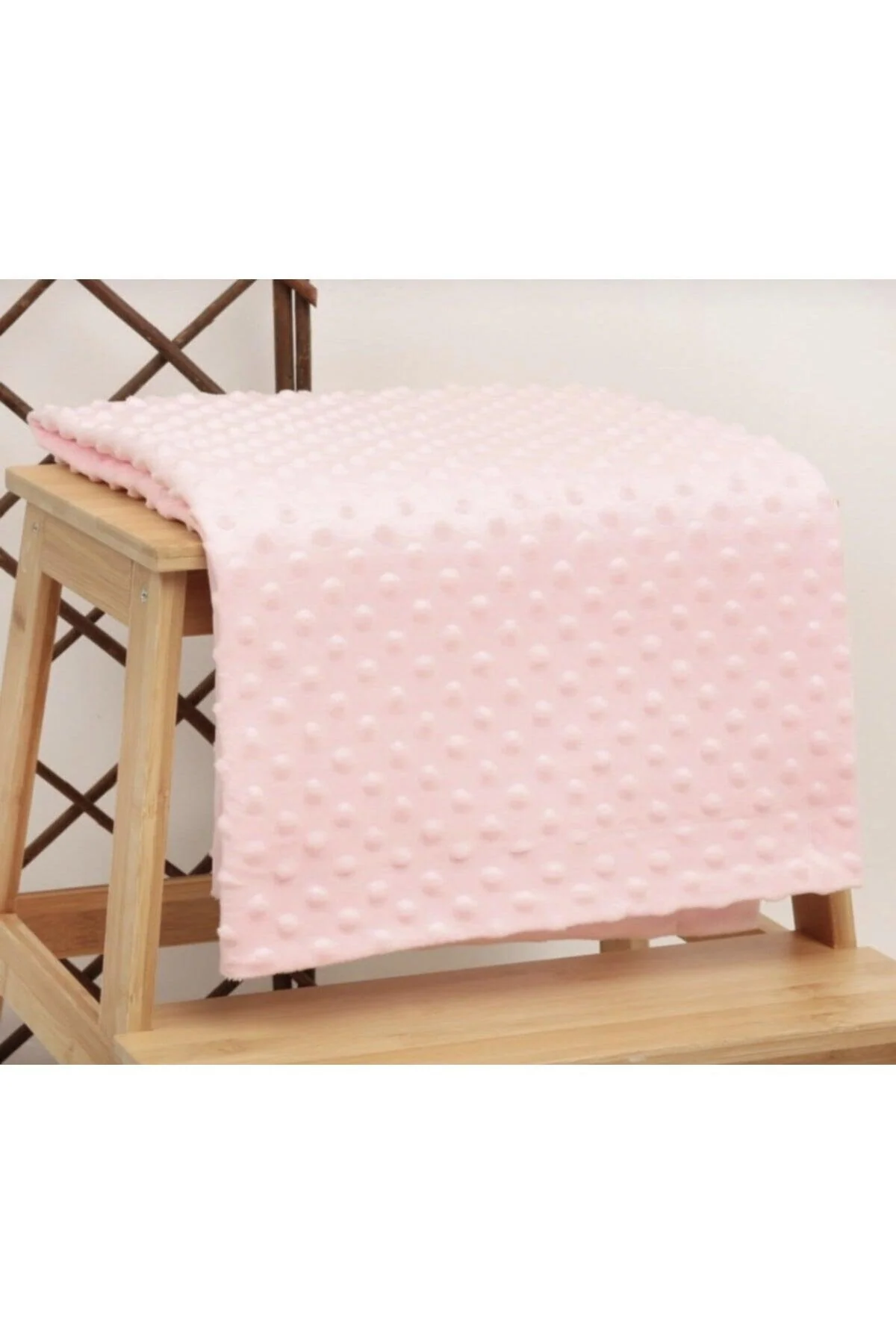 Chickpea embossed baby blanket 80x100cm