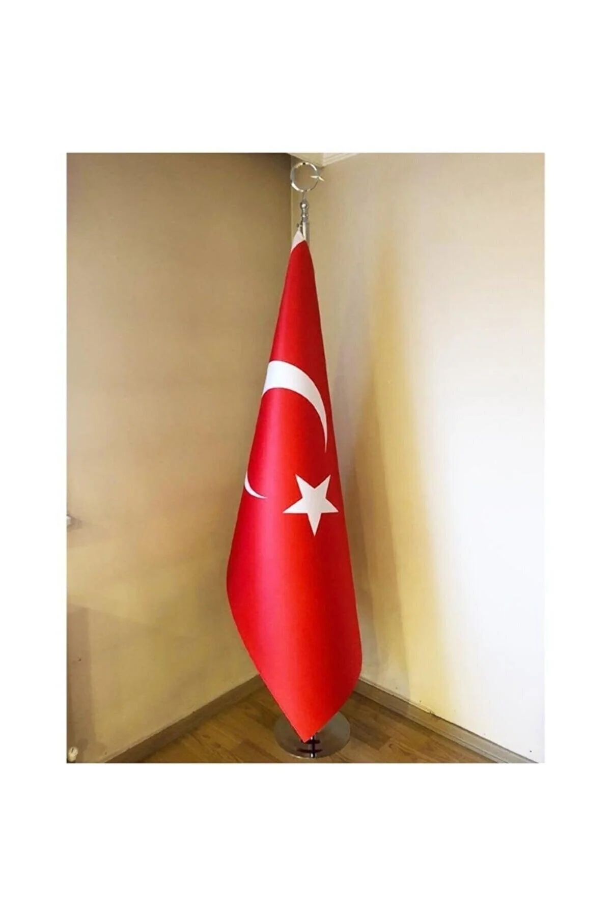 100 × 150 cm Non‑Woven Flag with Chrome Pole – 230 cm