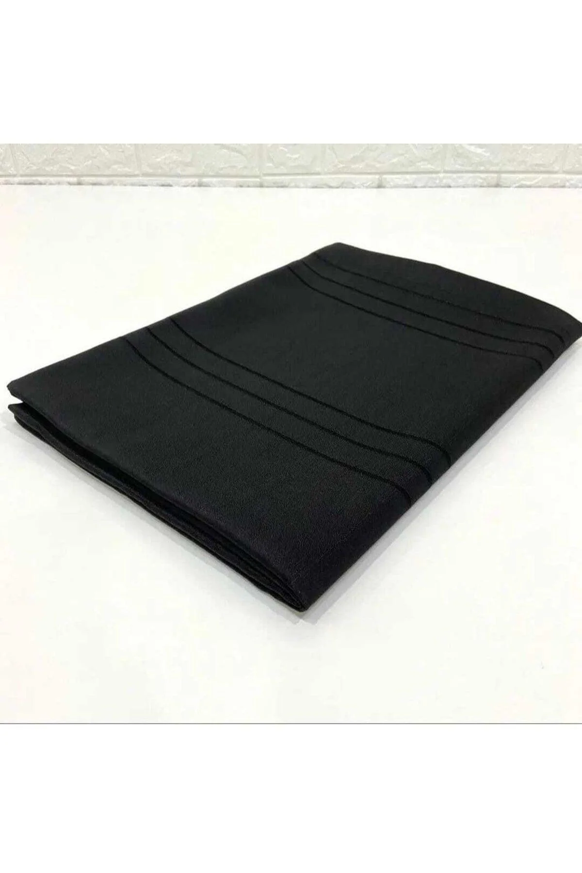 Black linen tablecloth with self-lined pattern, 160x220cm