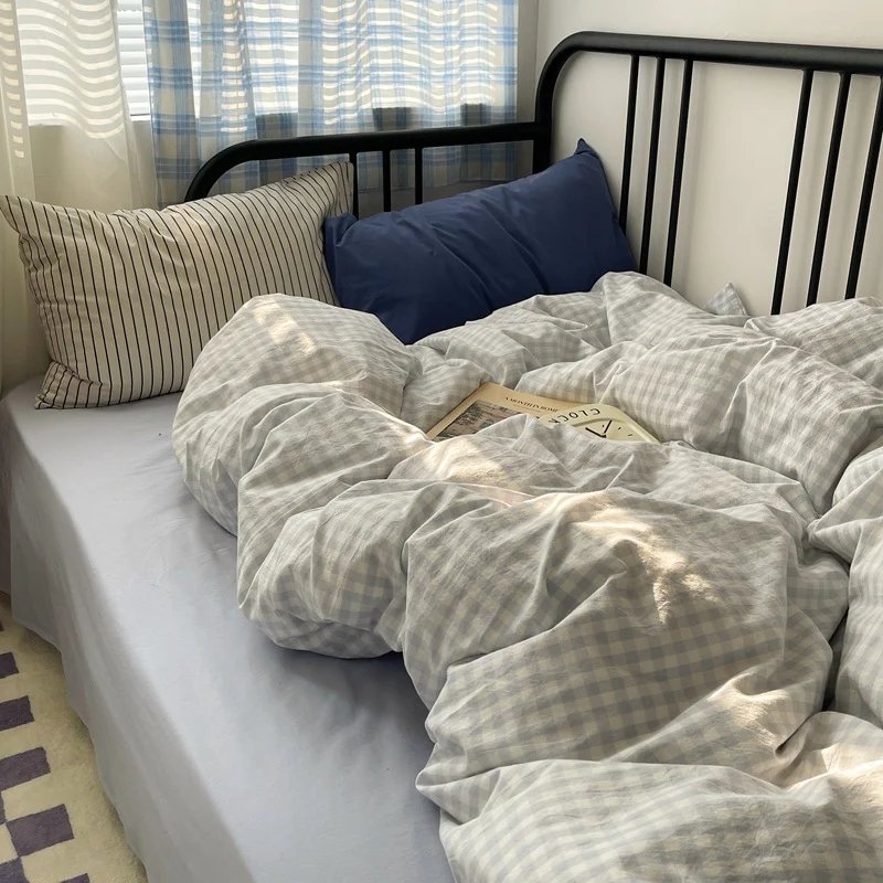 Cozy Bedding Set