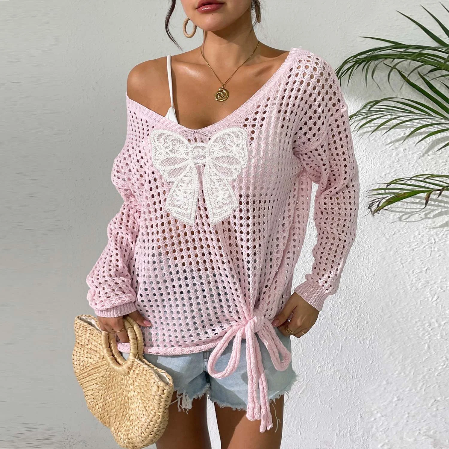 Cozy Long Sleeve Pullover Top with Butterfly Patchwork Detail