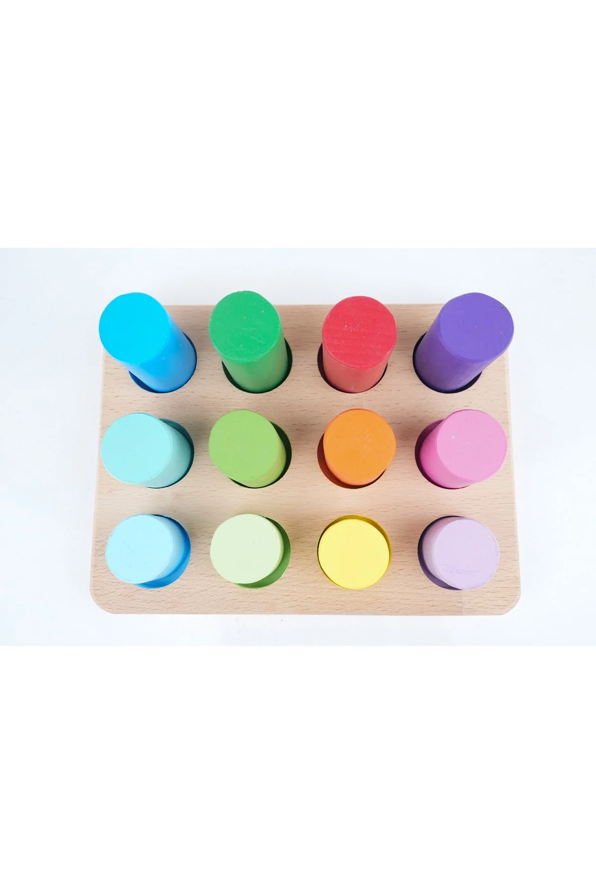 Montessori cylinder matching game for color and size learning