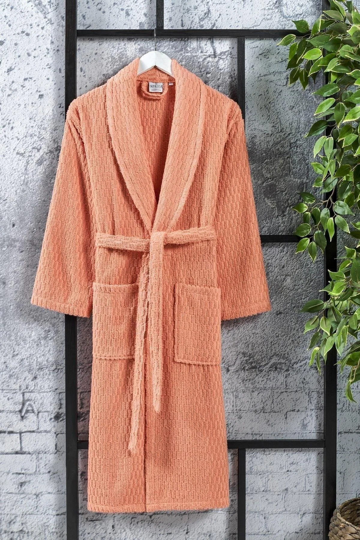 100% cotton unisex bathrobe with patterned shawl collar