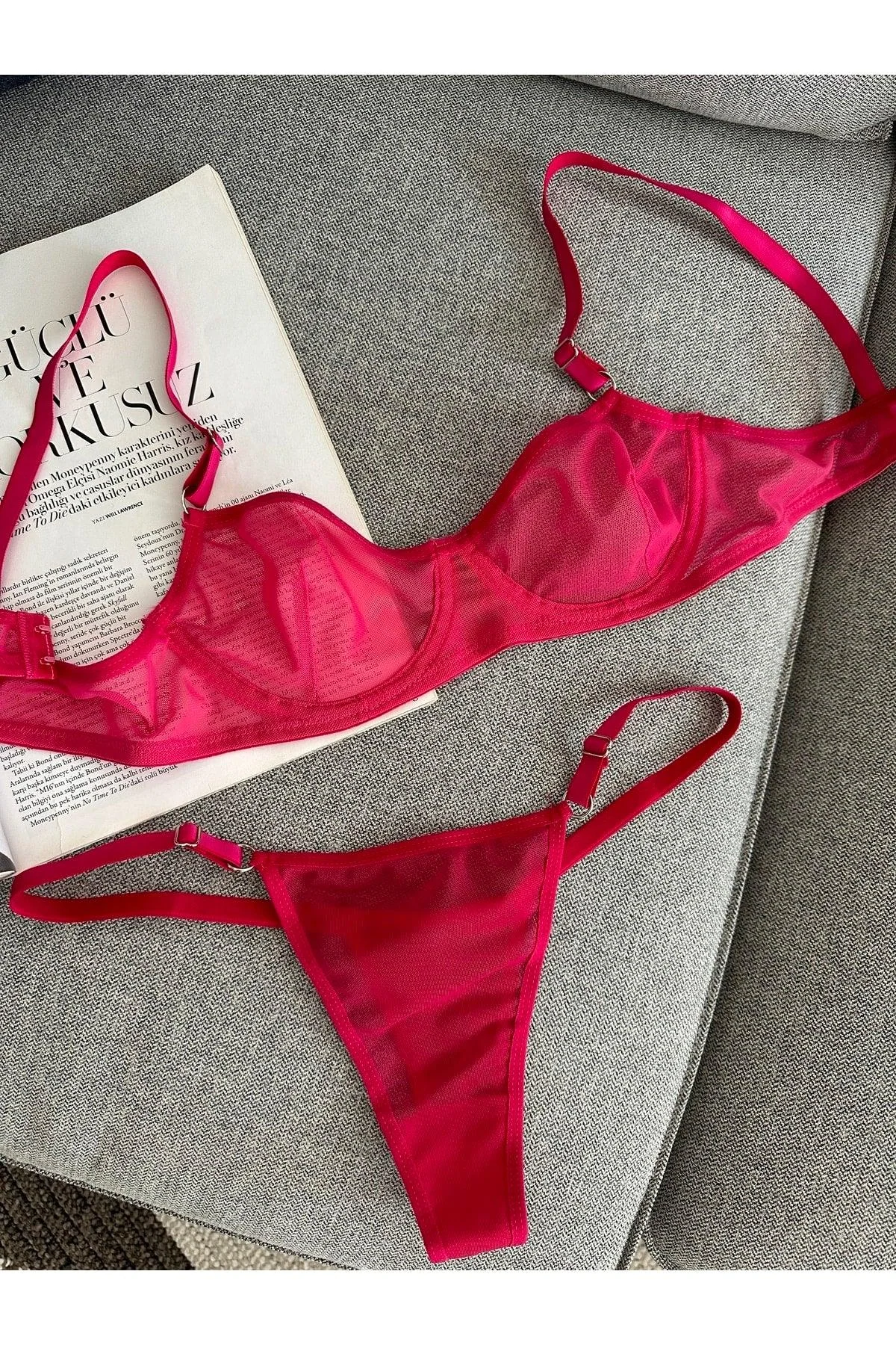 Dark pink underwire bra set with matching thong