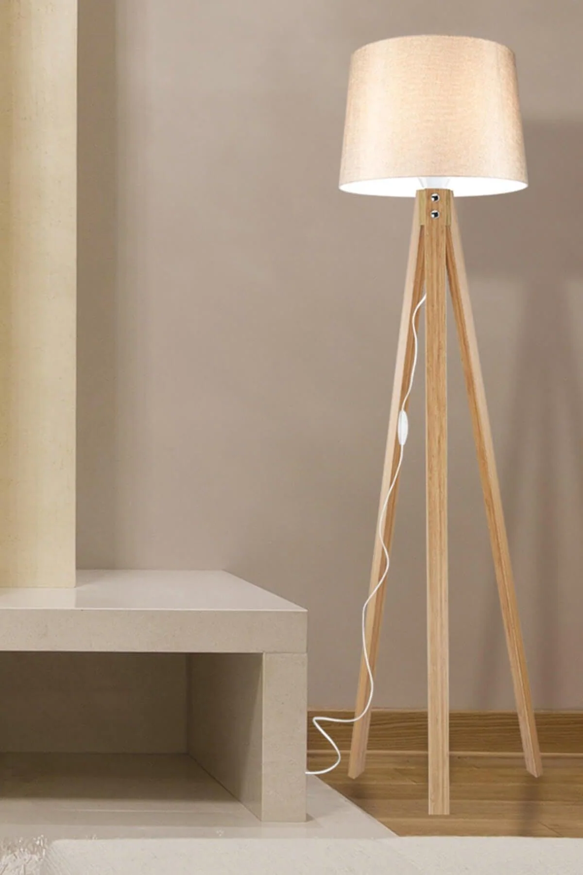 Modern bamboo floor lamp with powdered fabric shade