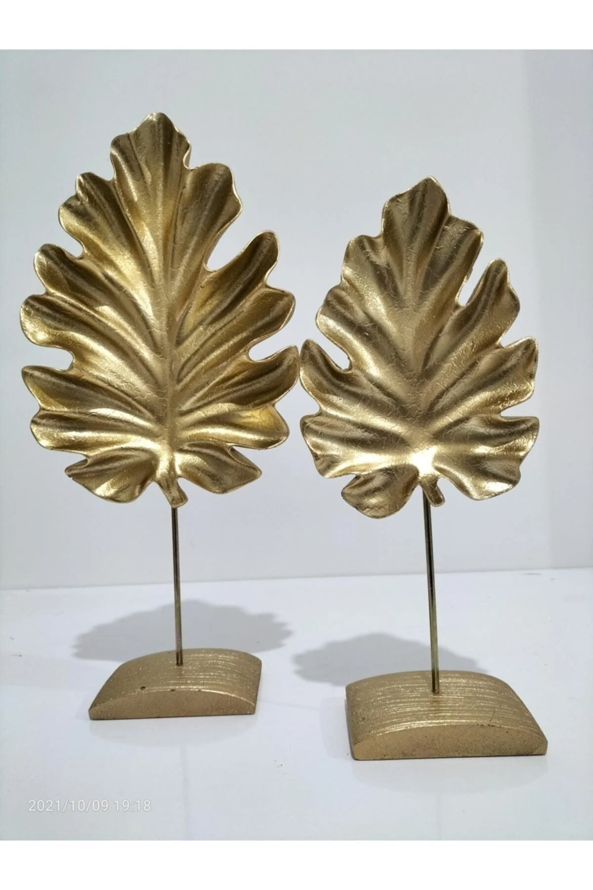 Polyester Decorative Sycamore Leaves for Home Decor