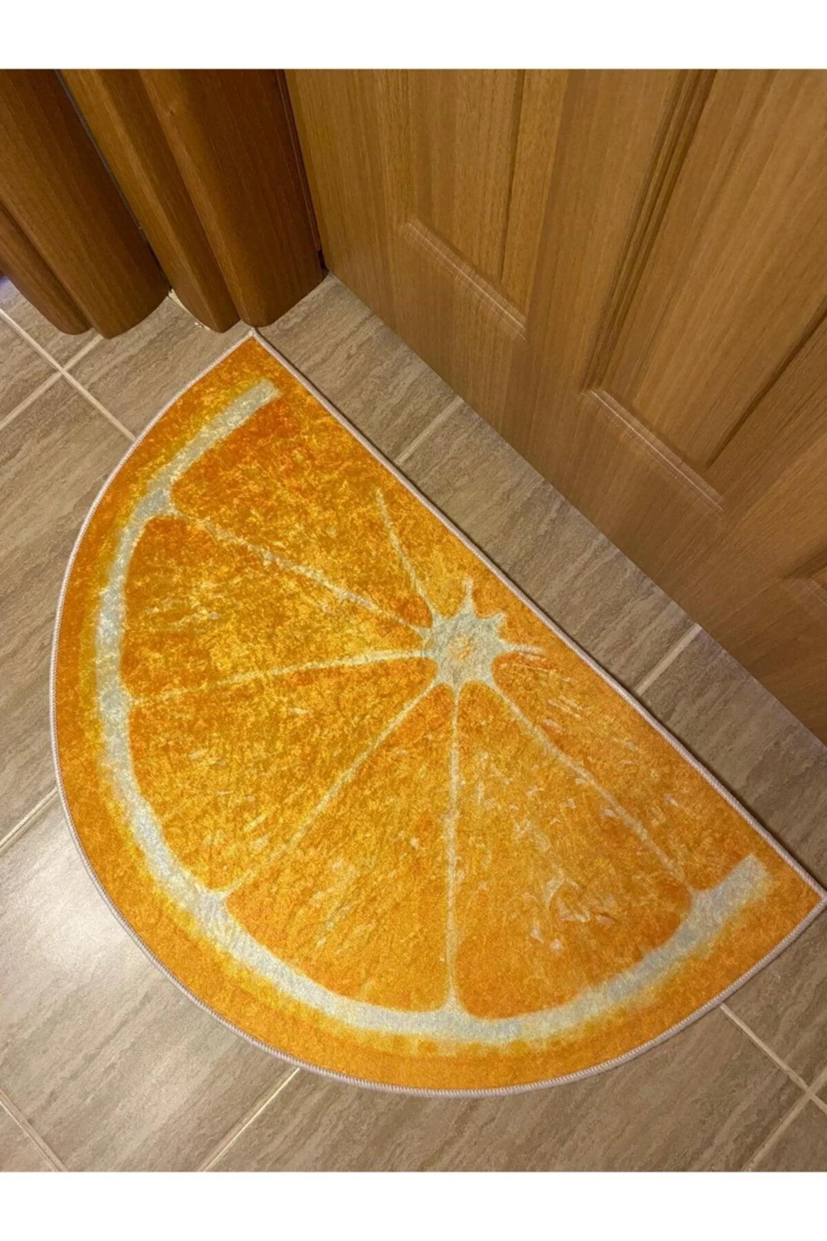 Non-slip printed bathroom mat with fruit pattern 50 x 80 cm