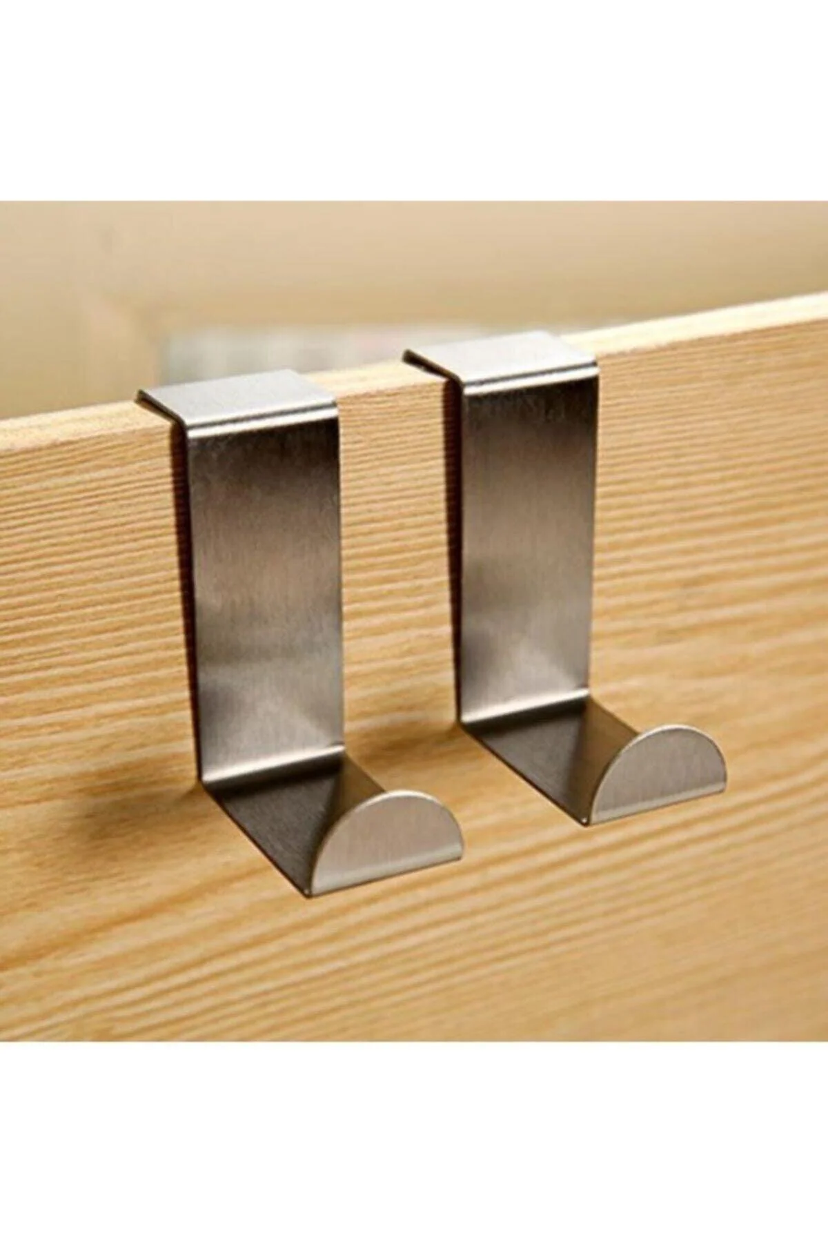 Set of 4 metal door-back hangers