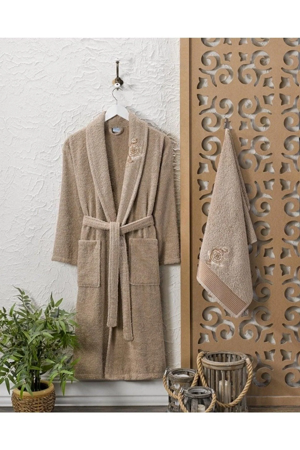 Brown Embroidered Cotton 2-Piece Bathrobe Set