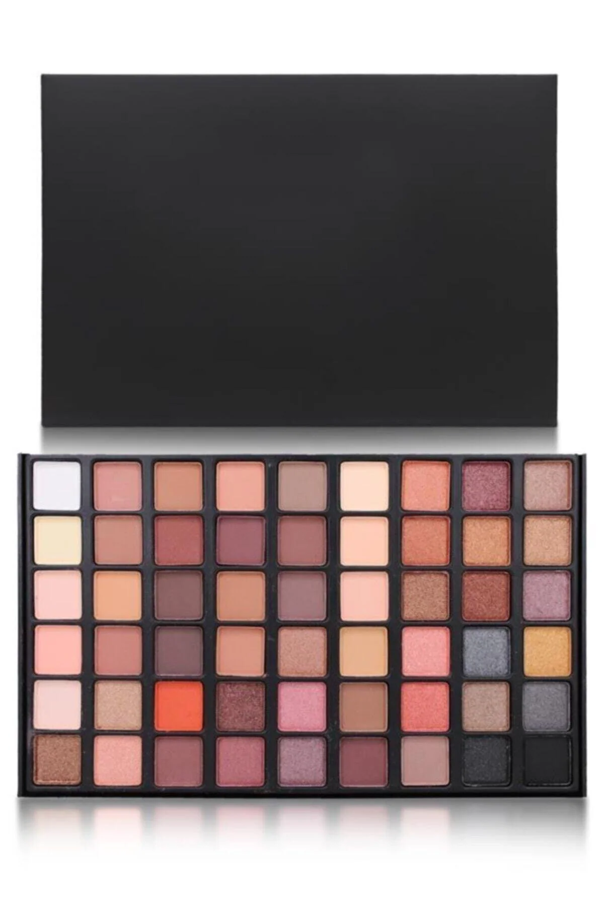 54‑Shade Eyeshadow Palette – Matte and Pearl Finishes