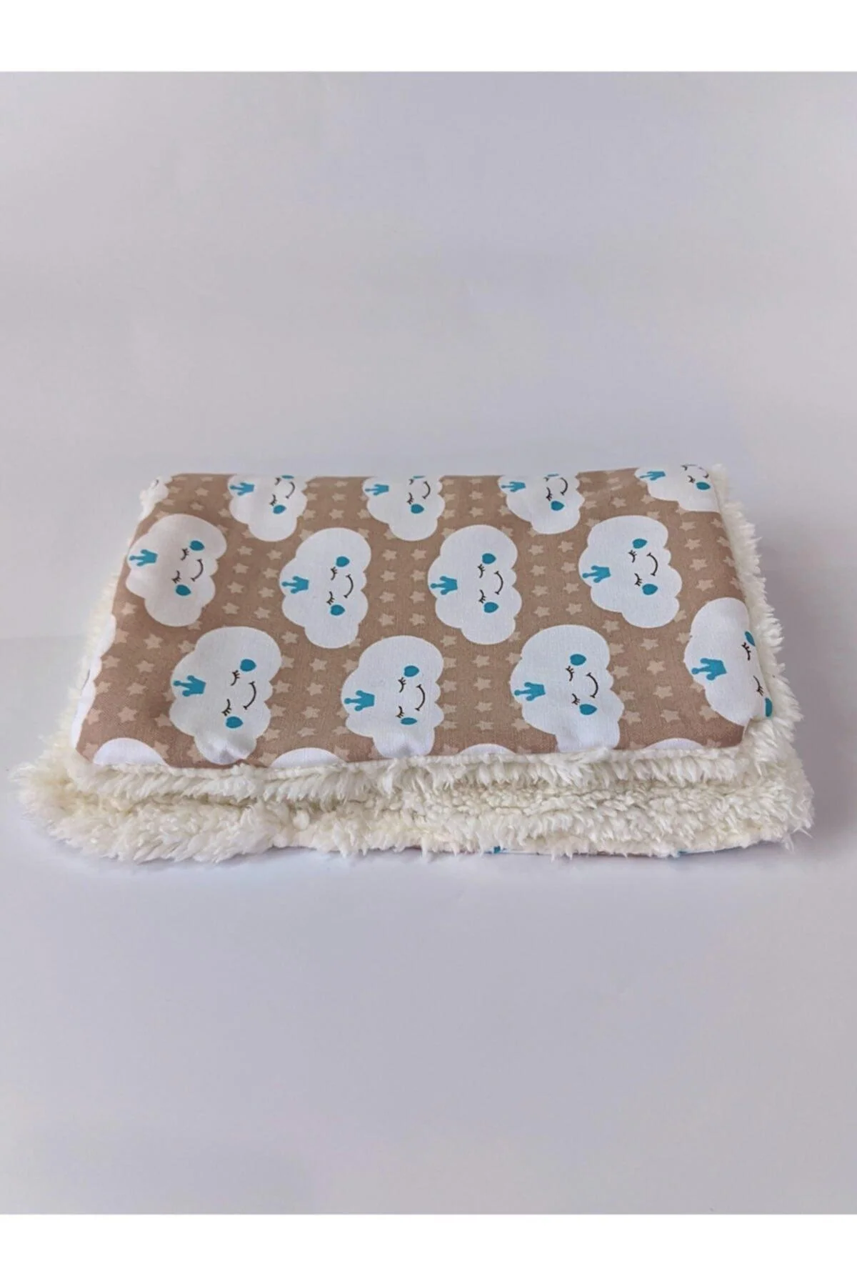 Soft cat travel mat for transport boxes in multiple colors