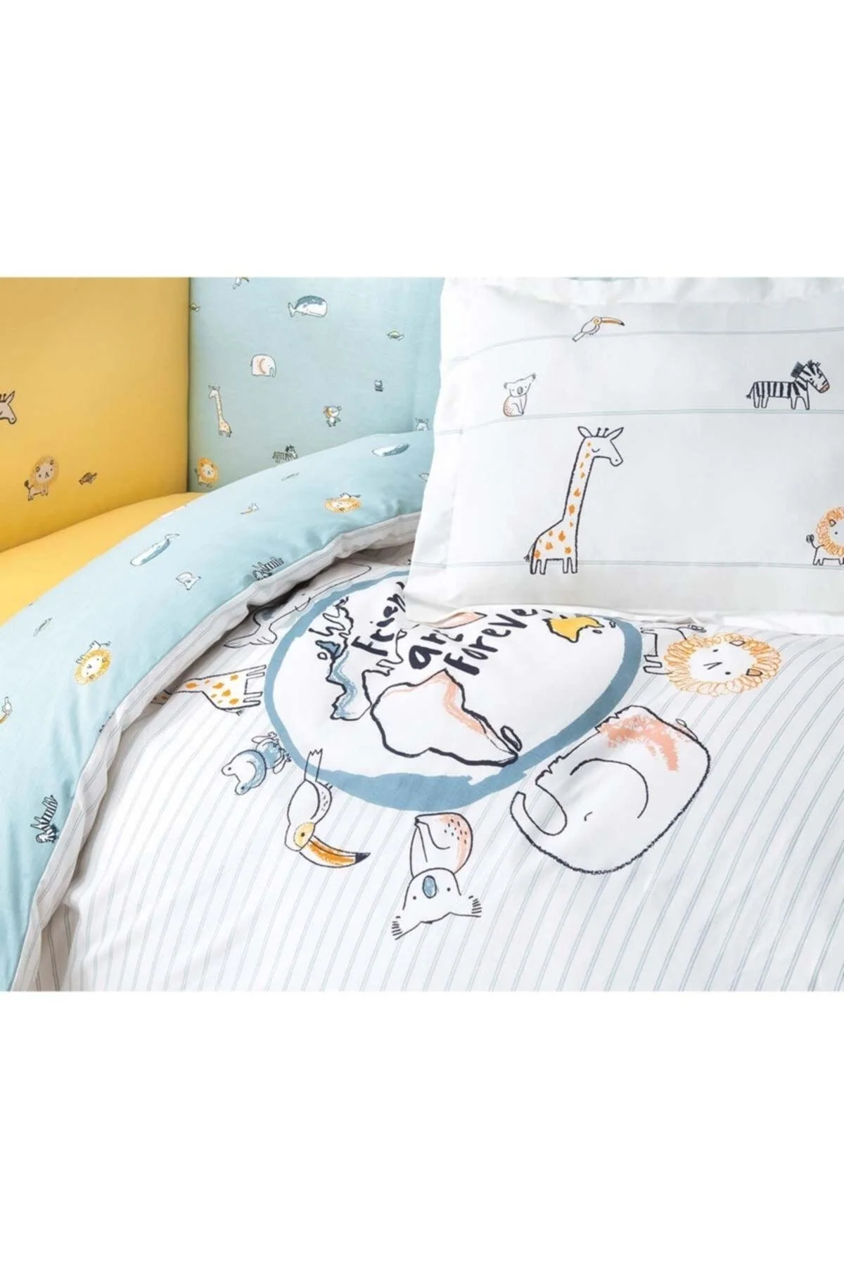 Baby sleeping set with cotton fabric and crib protection