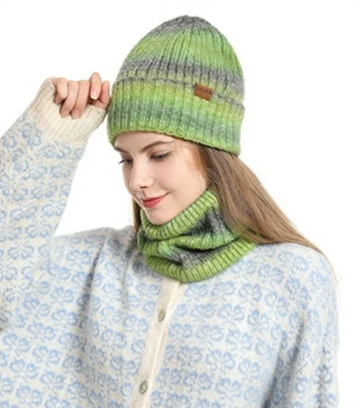 Gradient Women's Winter Scarf & Hat Set