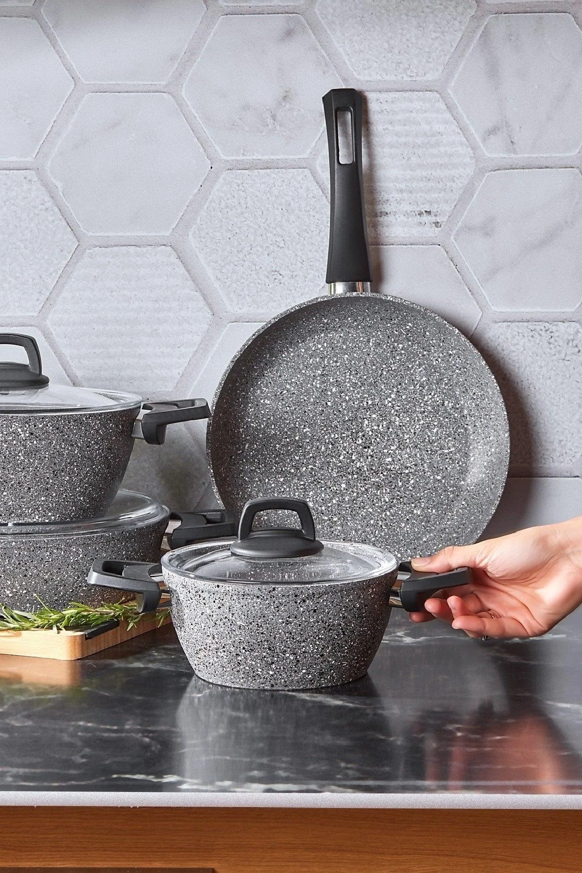 7-piece granite-effect non-stick cookware set