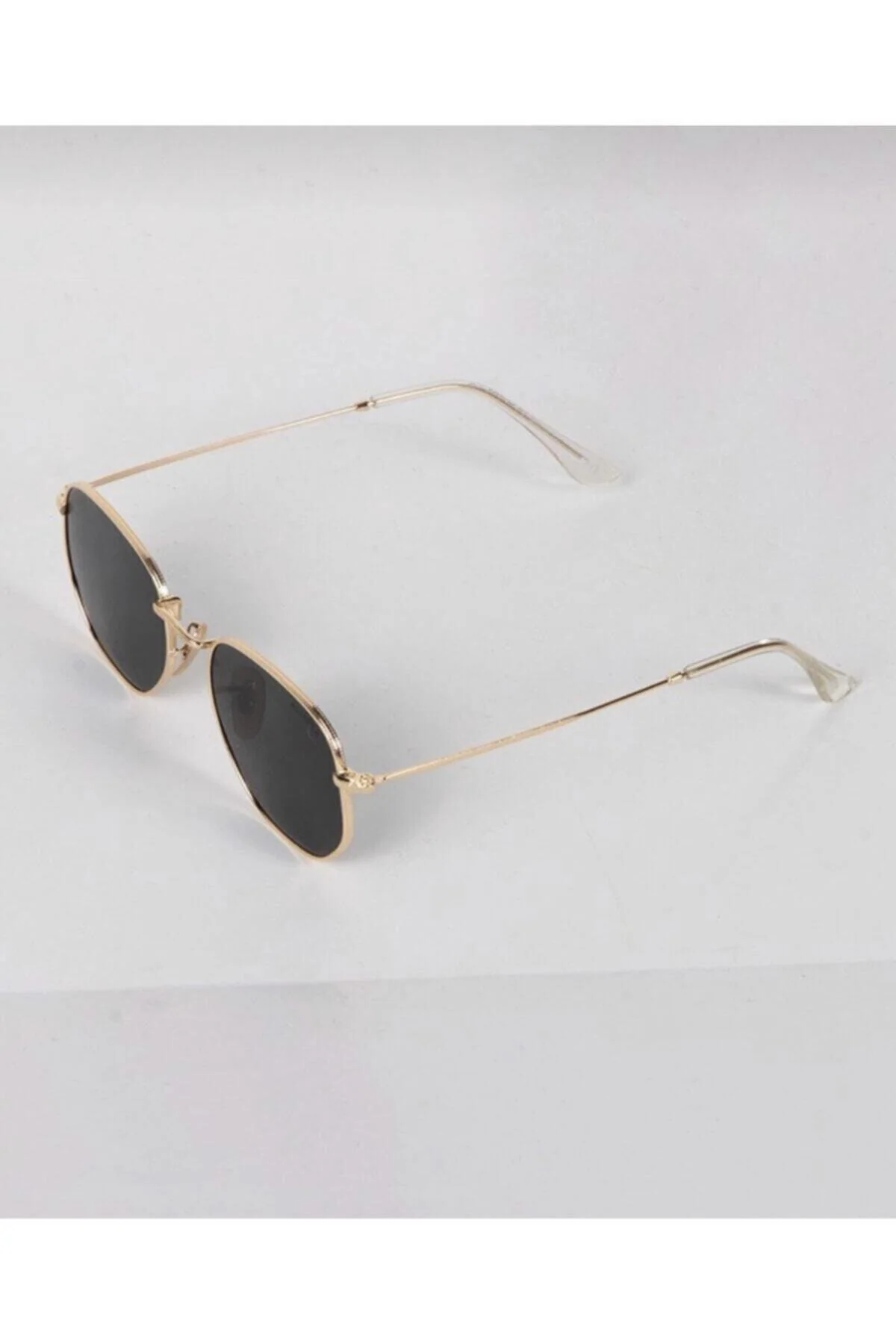 Black hexagon sunglasses with UV400 lenses