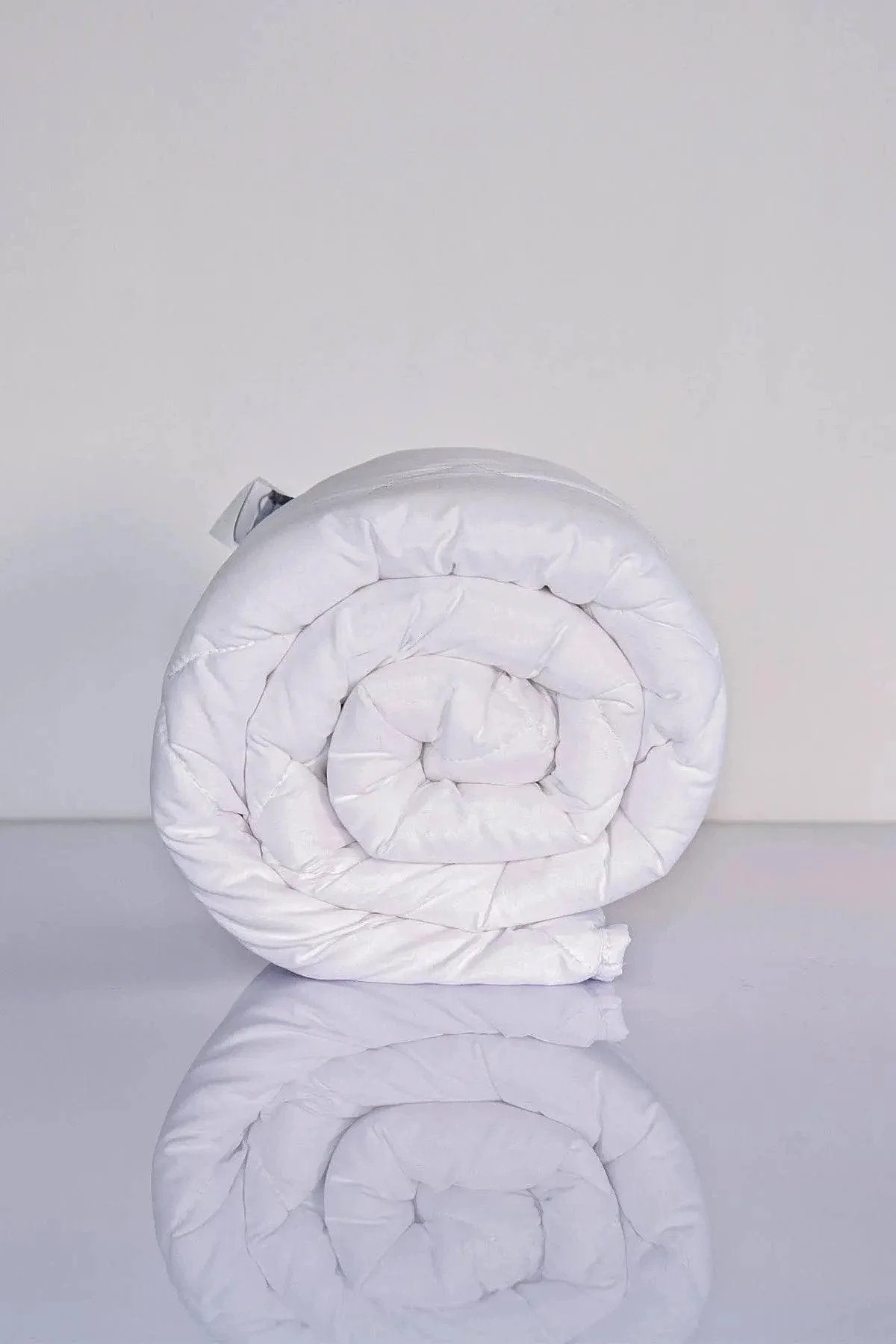 Luxurious Double Puff Quilt with Silicone Fiber Fill - 195x215cm