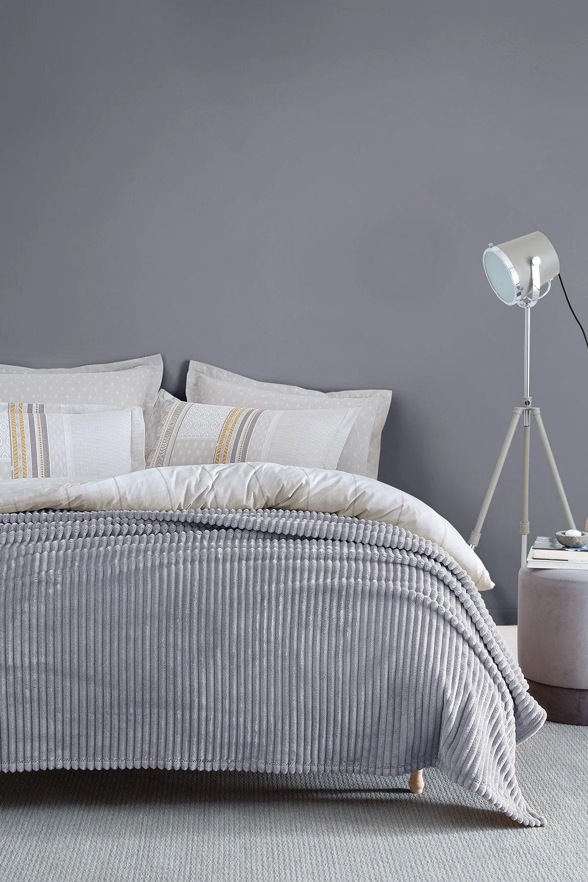 Single gray long-haired blanket in soft polyester