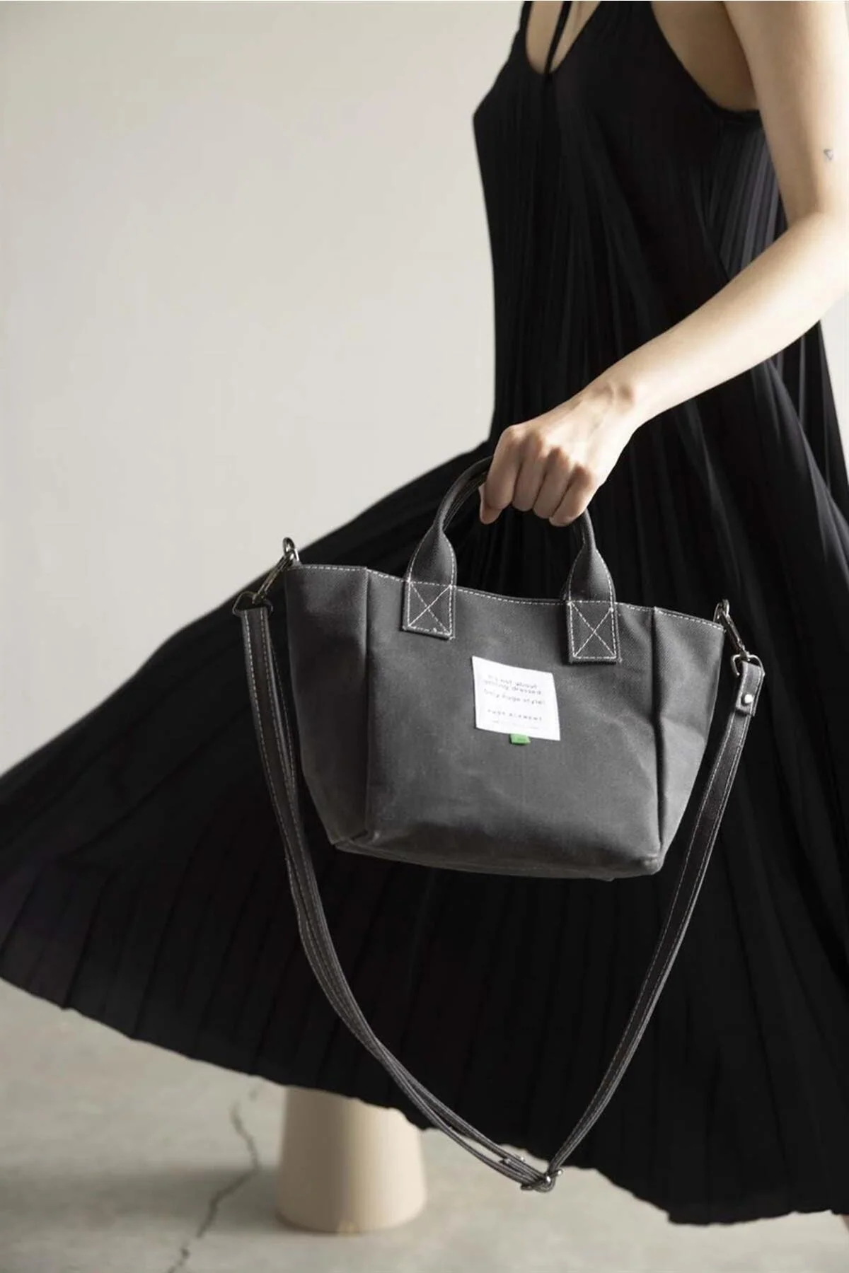Classic Canvas Tote Bag in Black