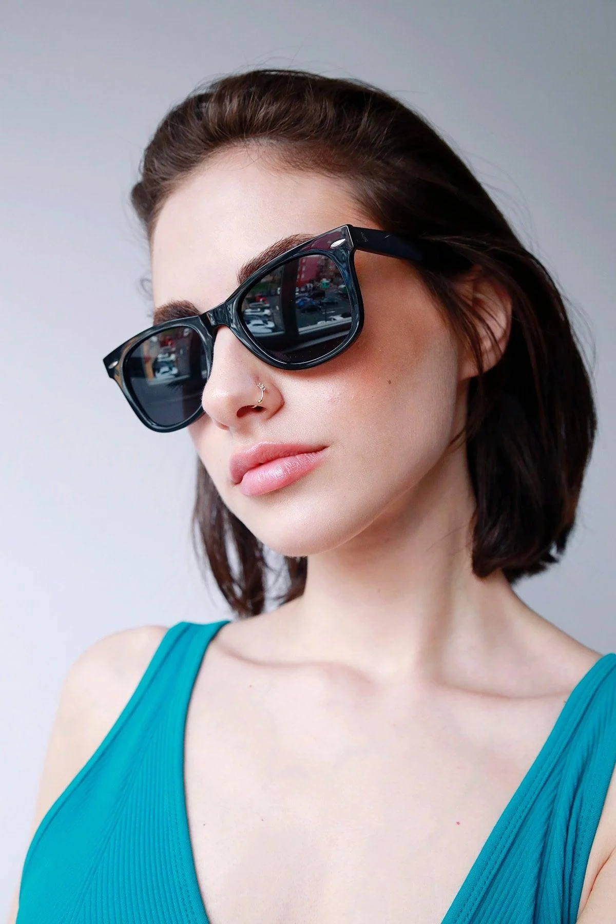 Black Sunglasses – 51mm Lens Width, 24mm Bridge, 150mm Temples