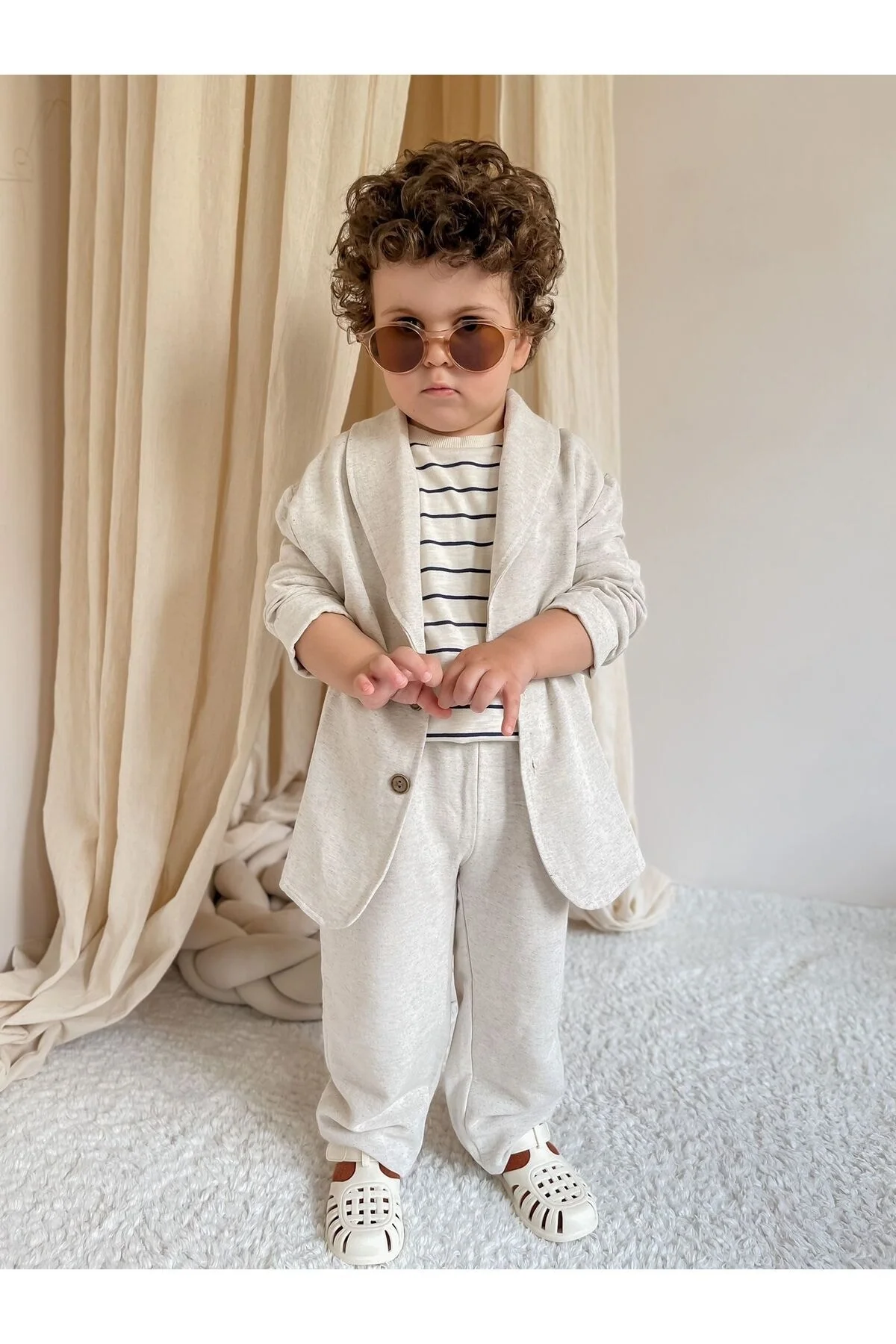 Unisex linen jacket and pants set for children