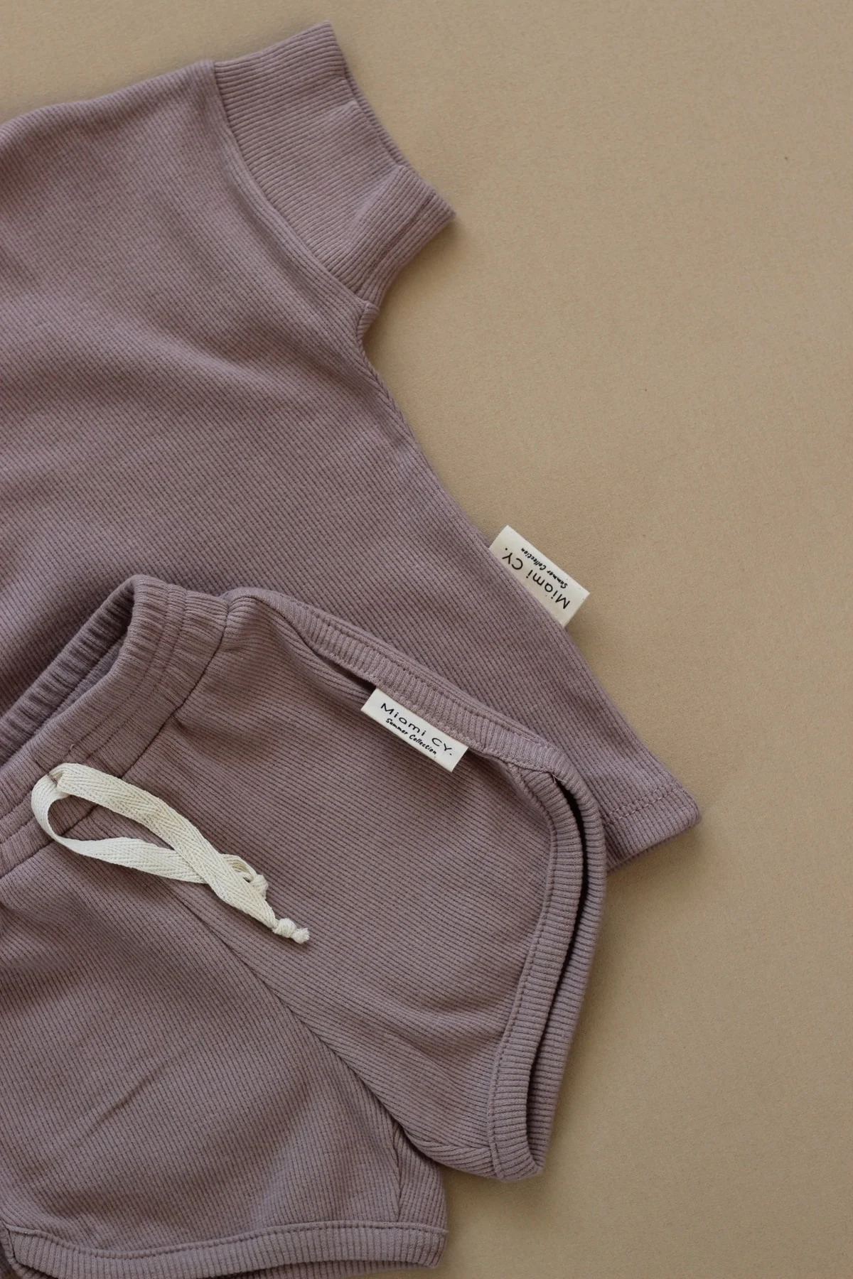 Kids' 3-piece shorts set with breathable fabric, available in various colors