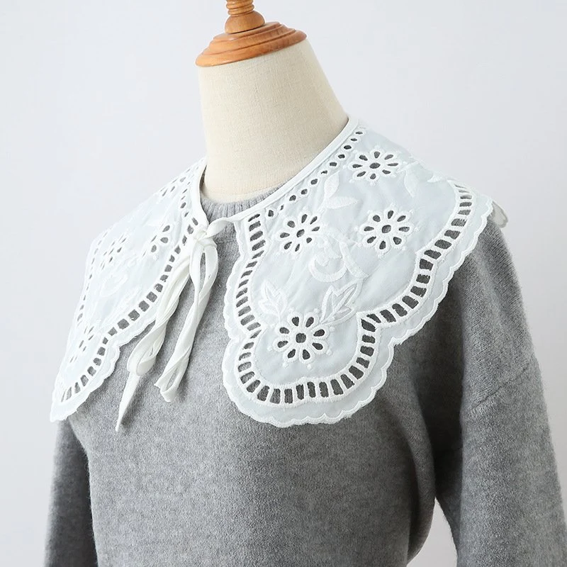 Lace Bow Decor