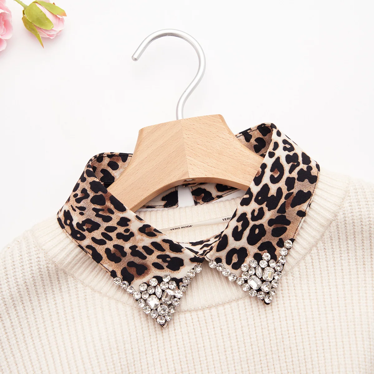 Leopard Print Collar Sweater