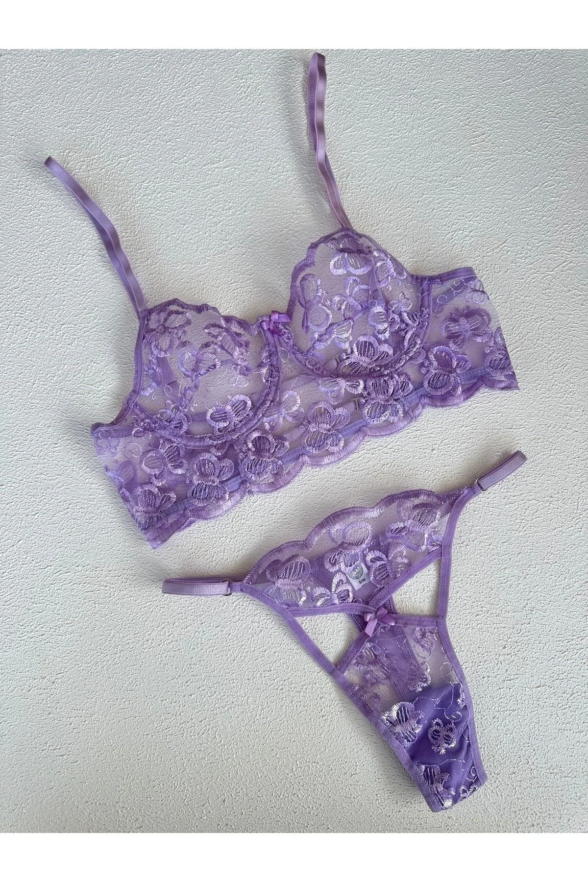 Lilac Underwire Bra Set with Adjustable Straps