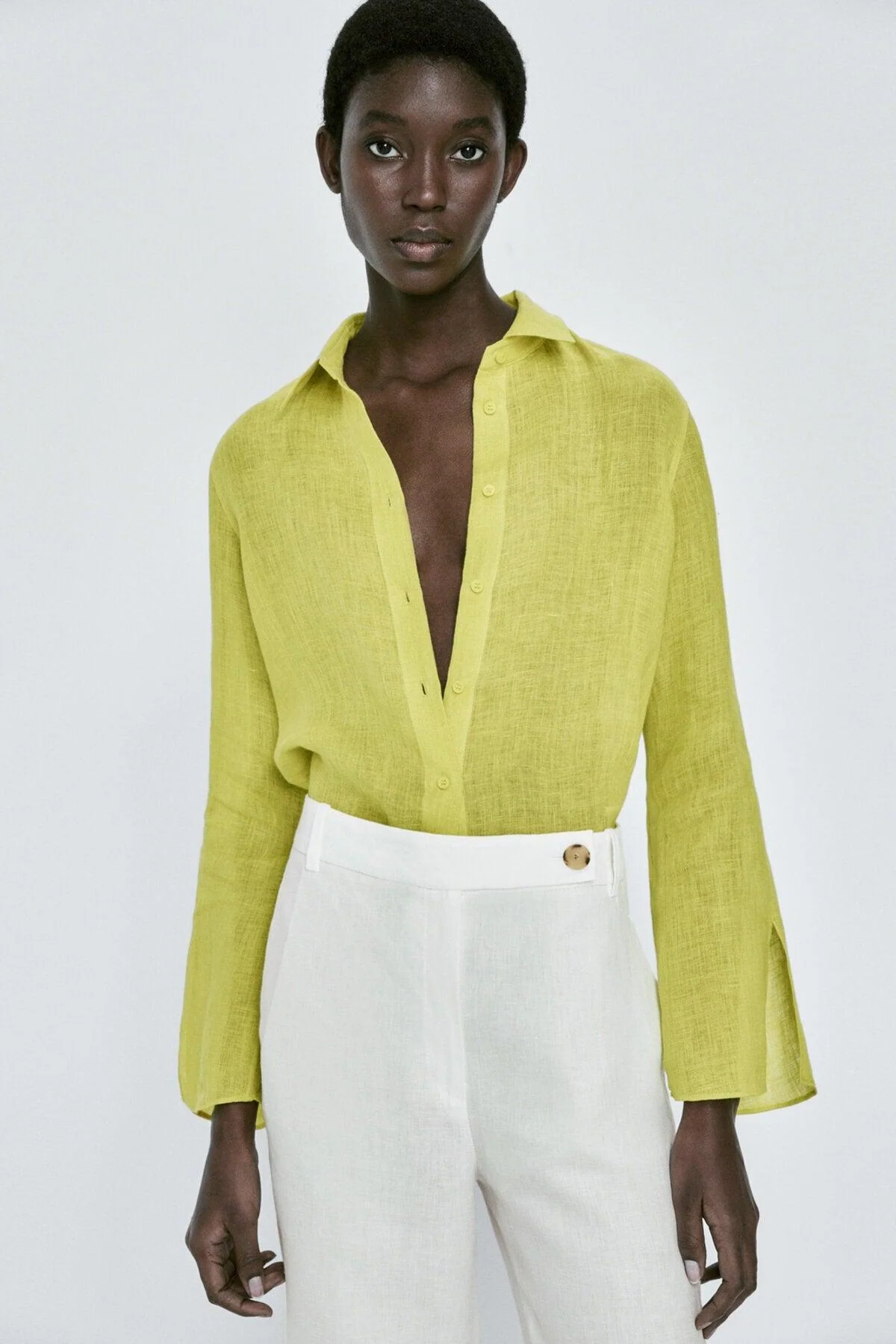 Casual linen oversized blouse for everyday elegance