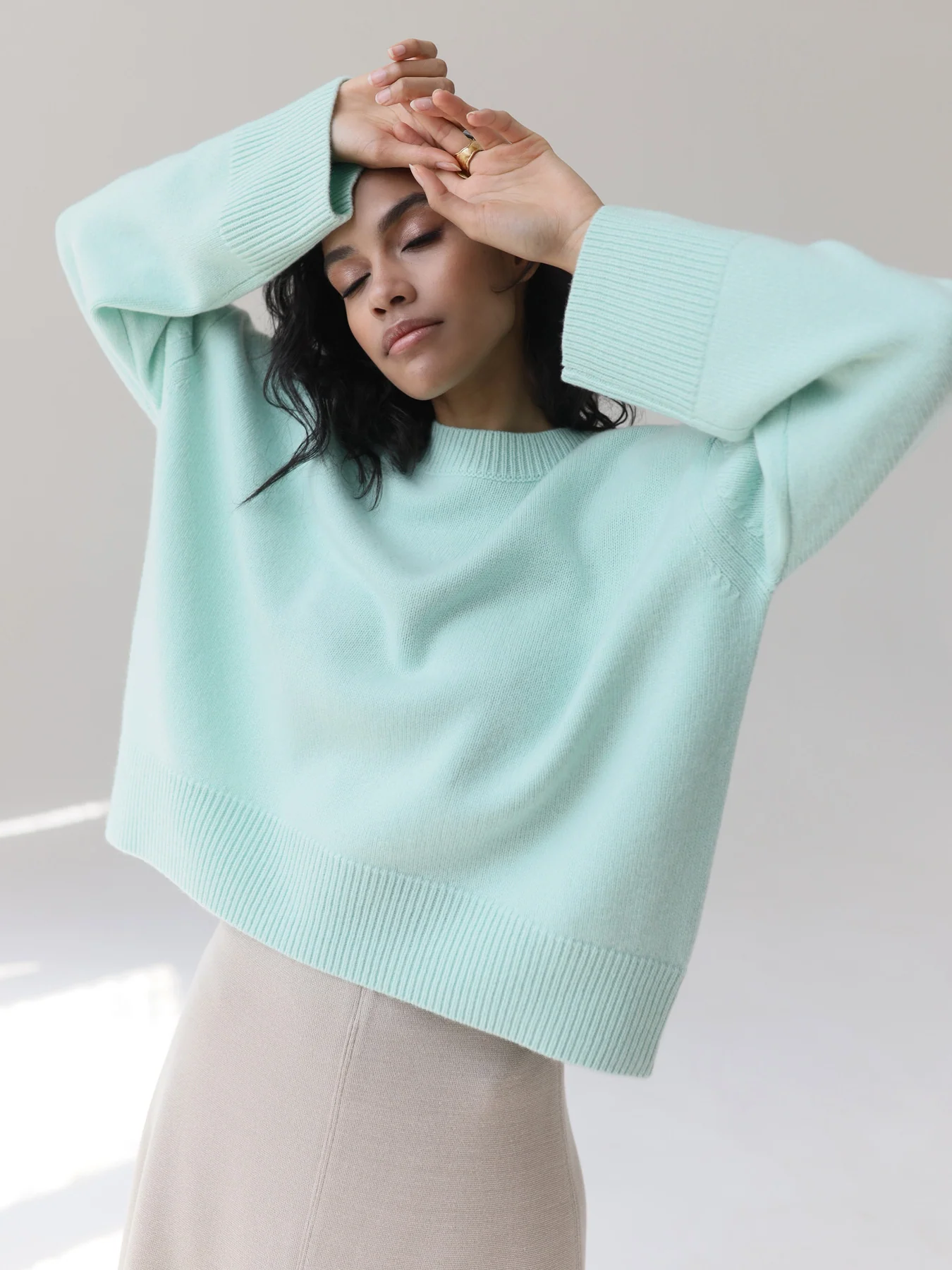 Loose and Versatile Knitted Pullover Sweater As a Base Layer