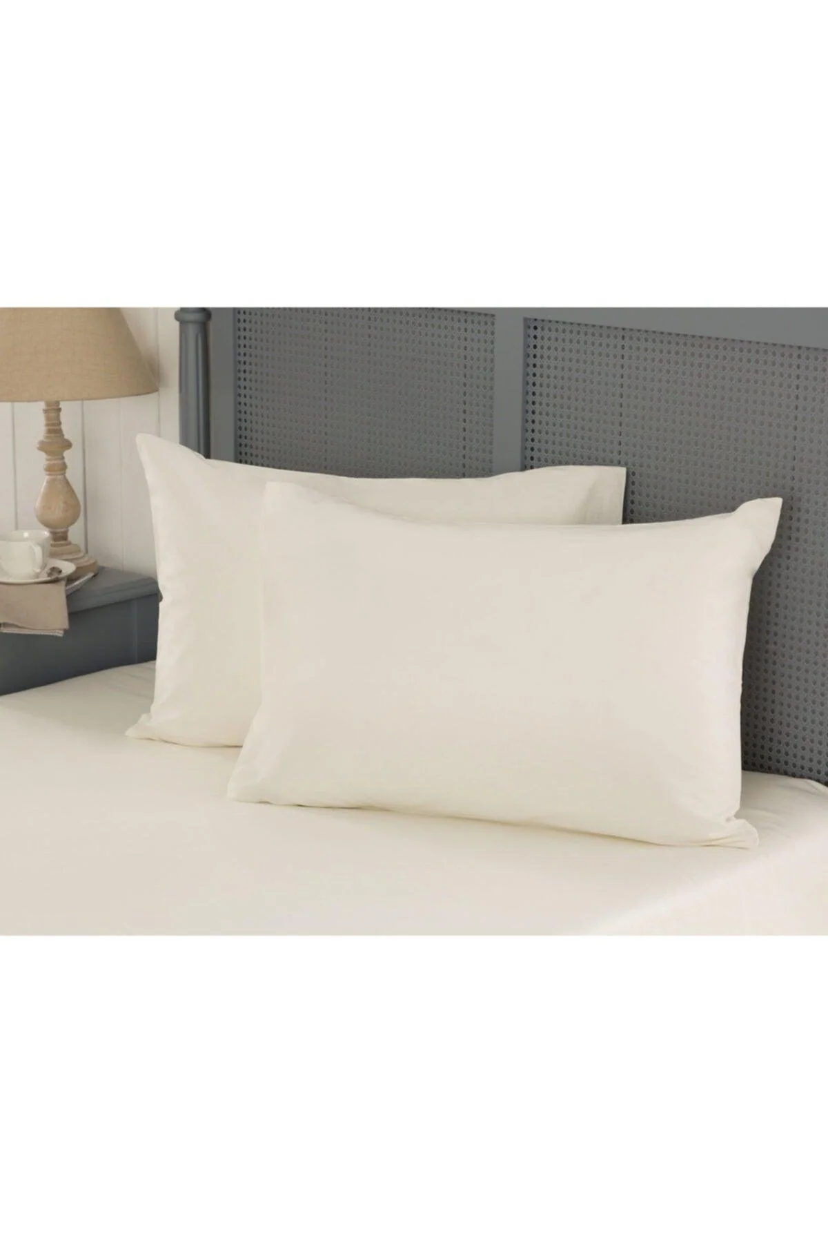 Set of 2 Soft Cotton Pillowcases – Classic Design