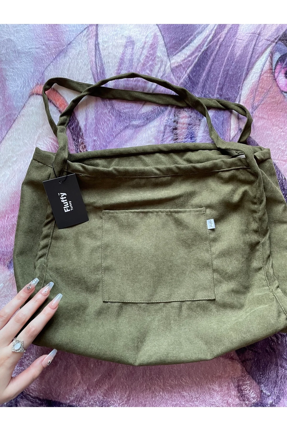 Matcha green tote bag with zipper and pockets