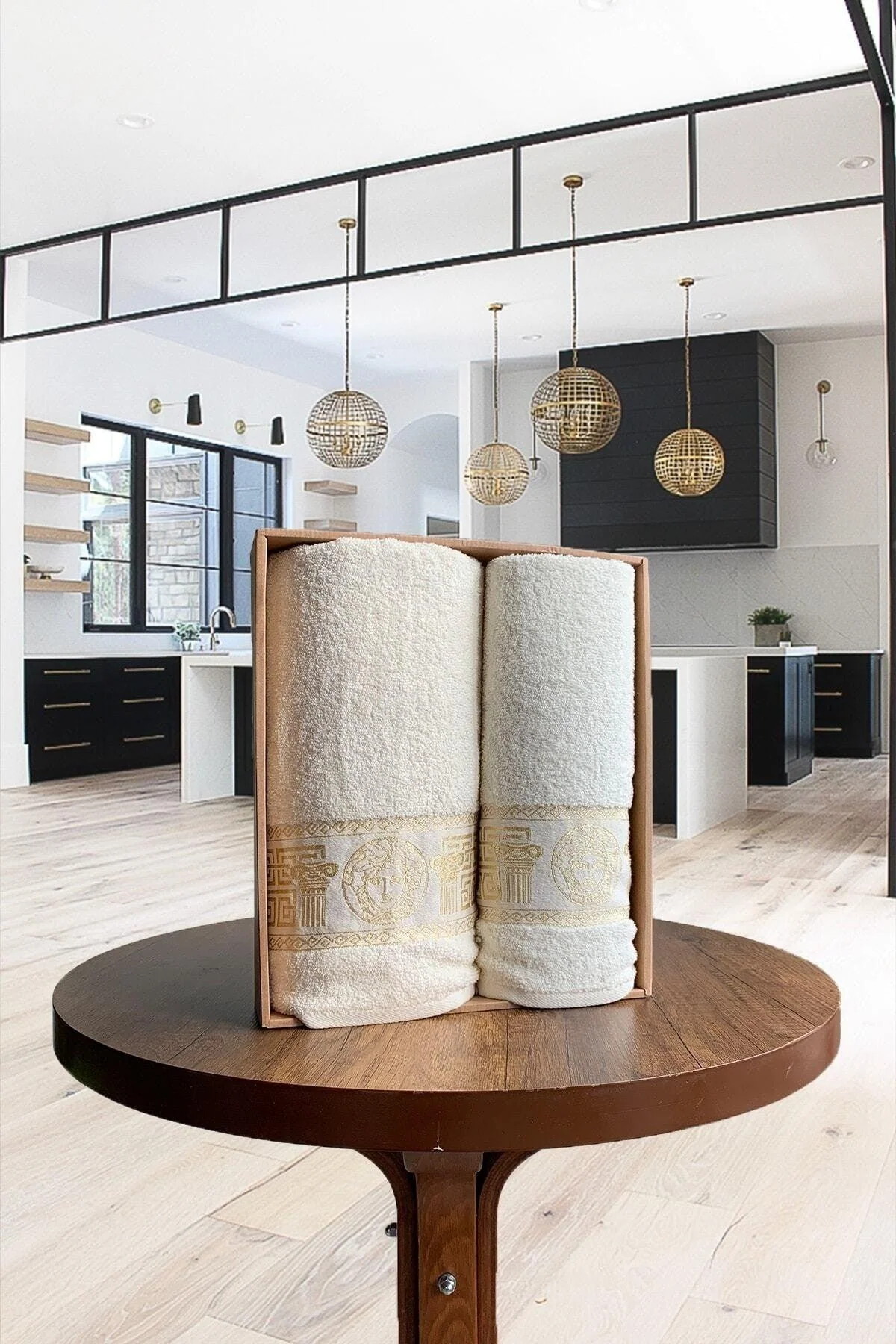 Medusa-patterned cotton bath towel set - 2 pieces