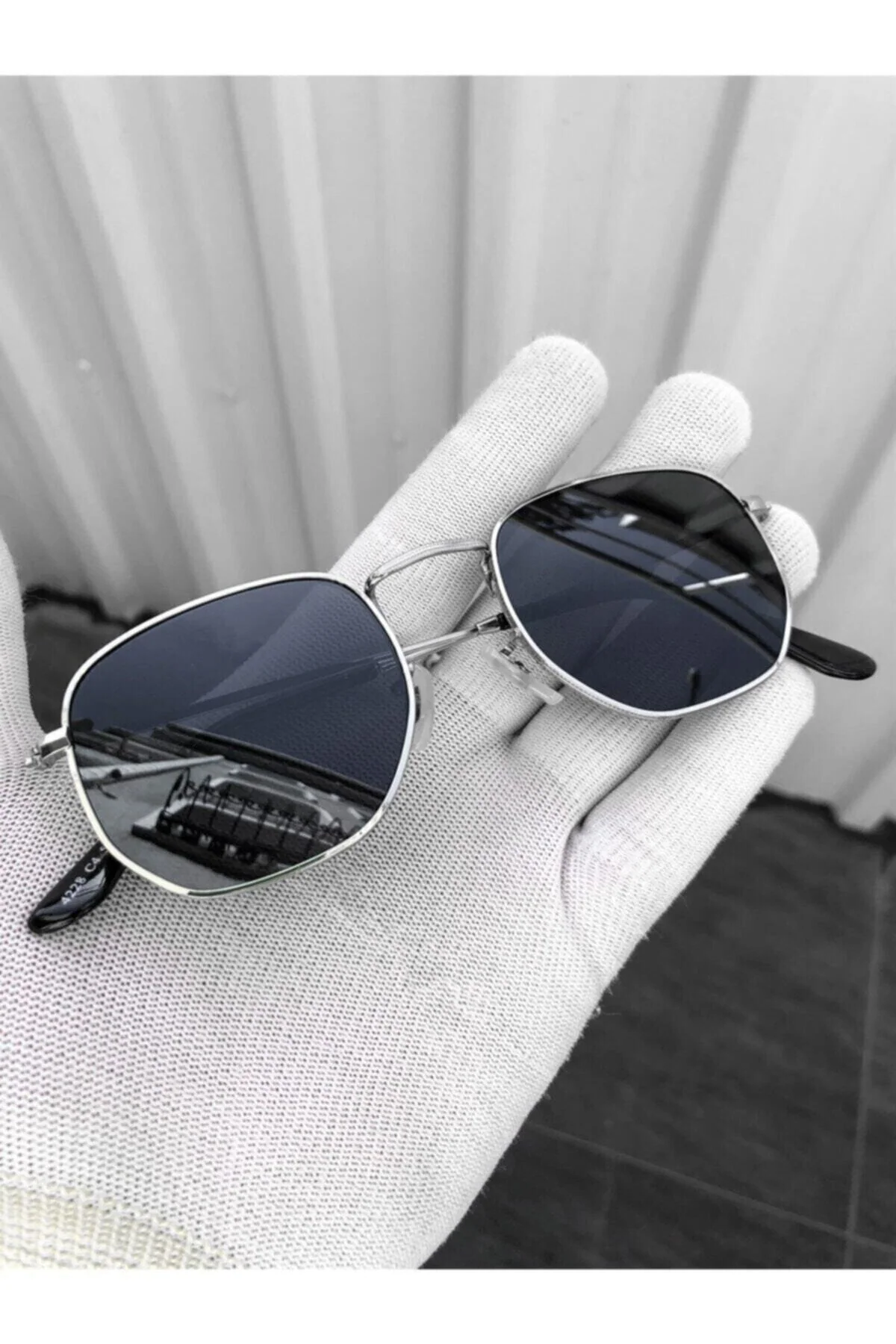 Classic Polarized Sunglasses for Men
