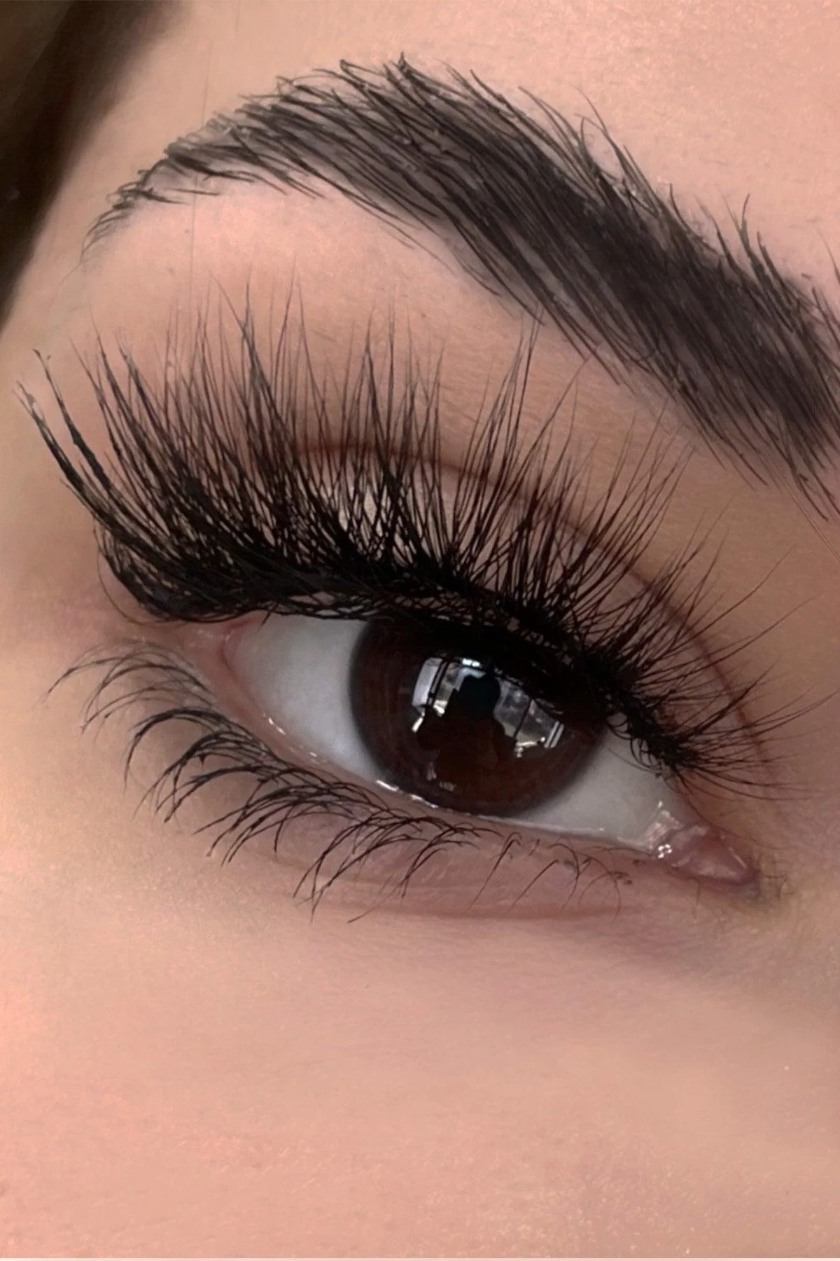Silk False Eyelashes – Dense, Reusable, Water‑Resistant
