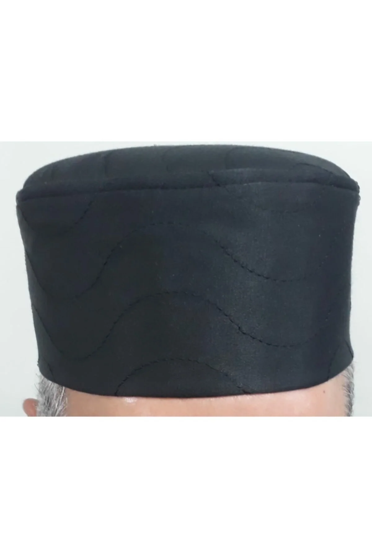 Men's turban-style soft cap with quilted cotton lining