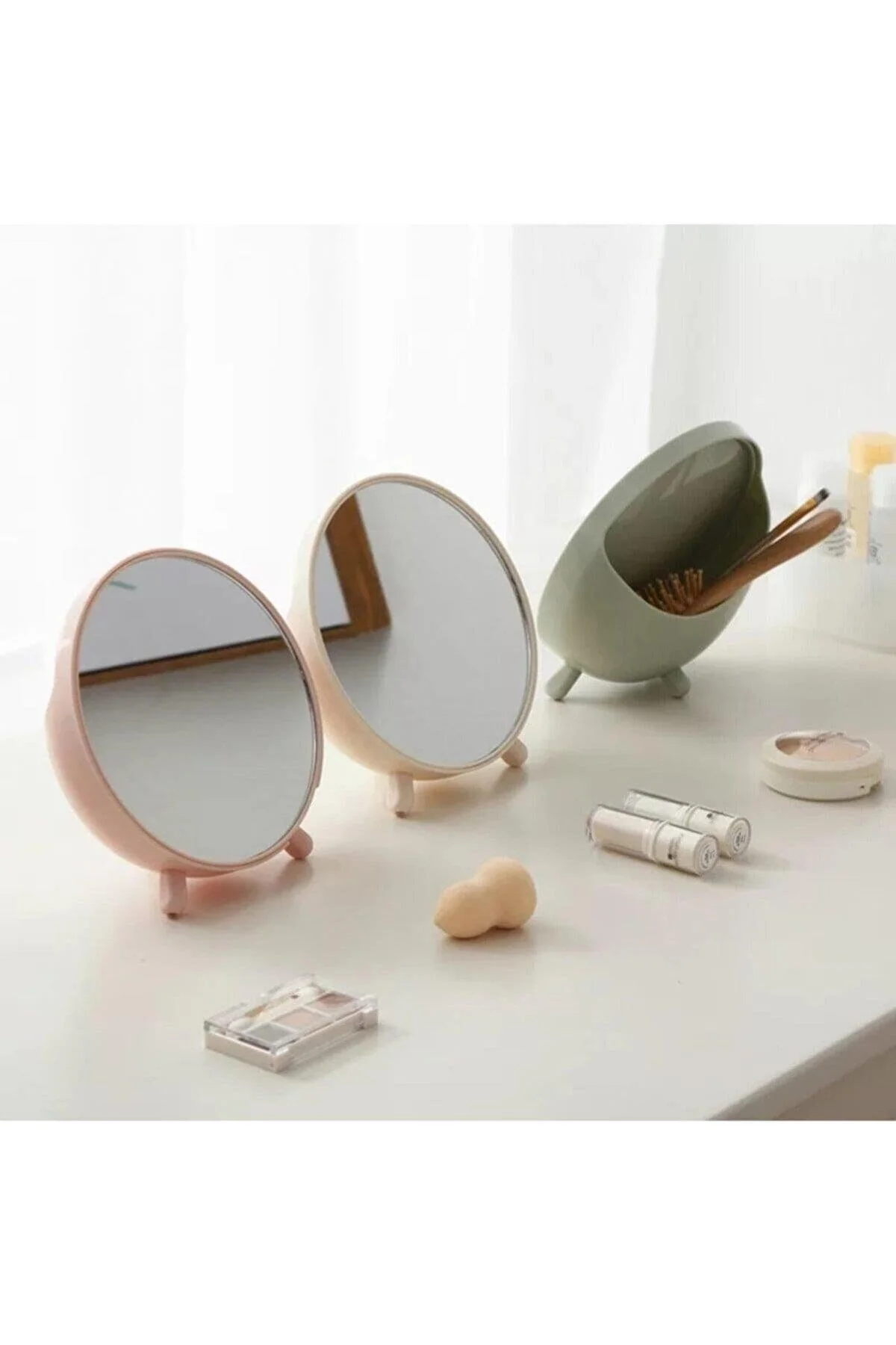 Oval Makeup Mirror with Built‑In Organizer