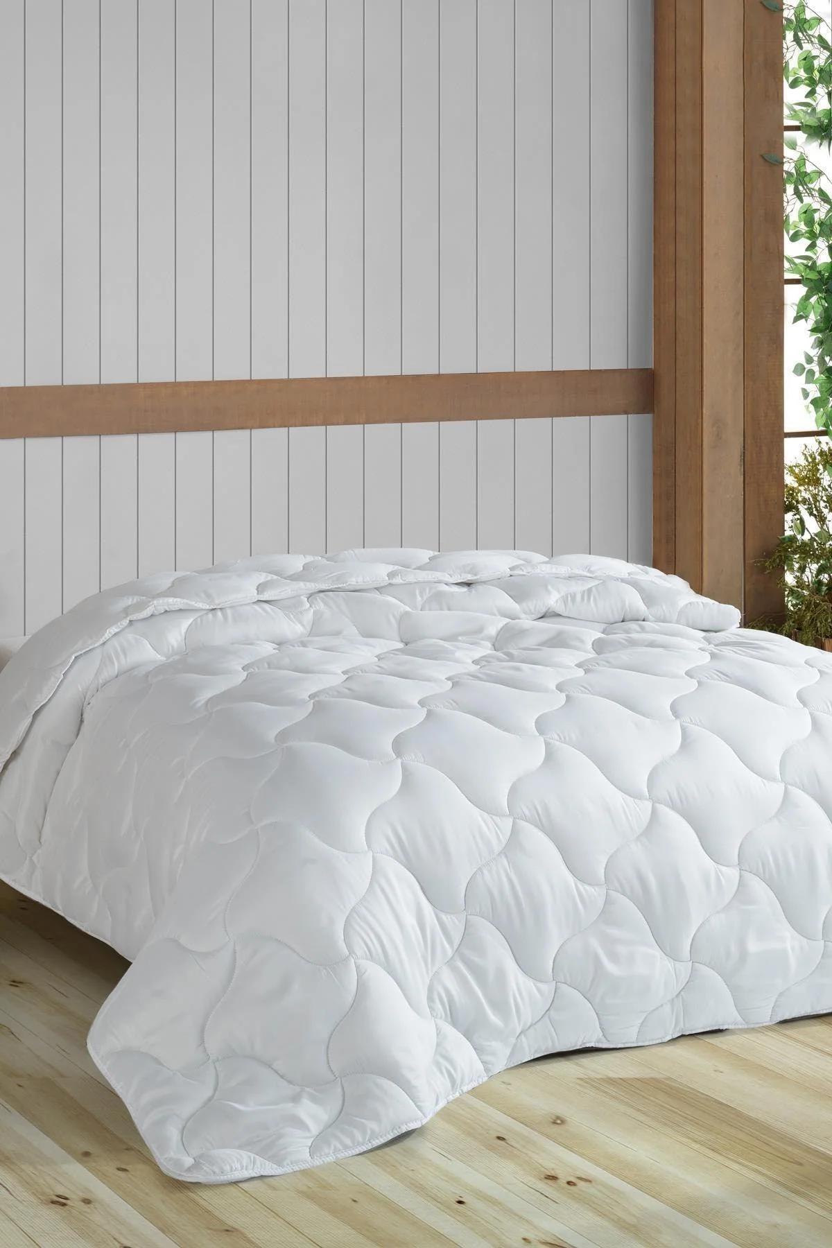 King size cotton quilted duvet cover with 300g/m² filling