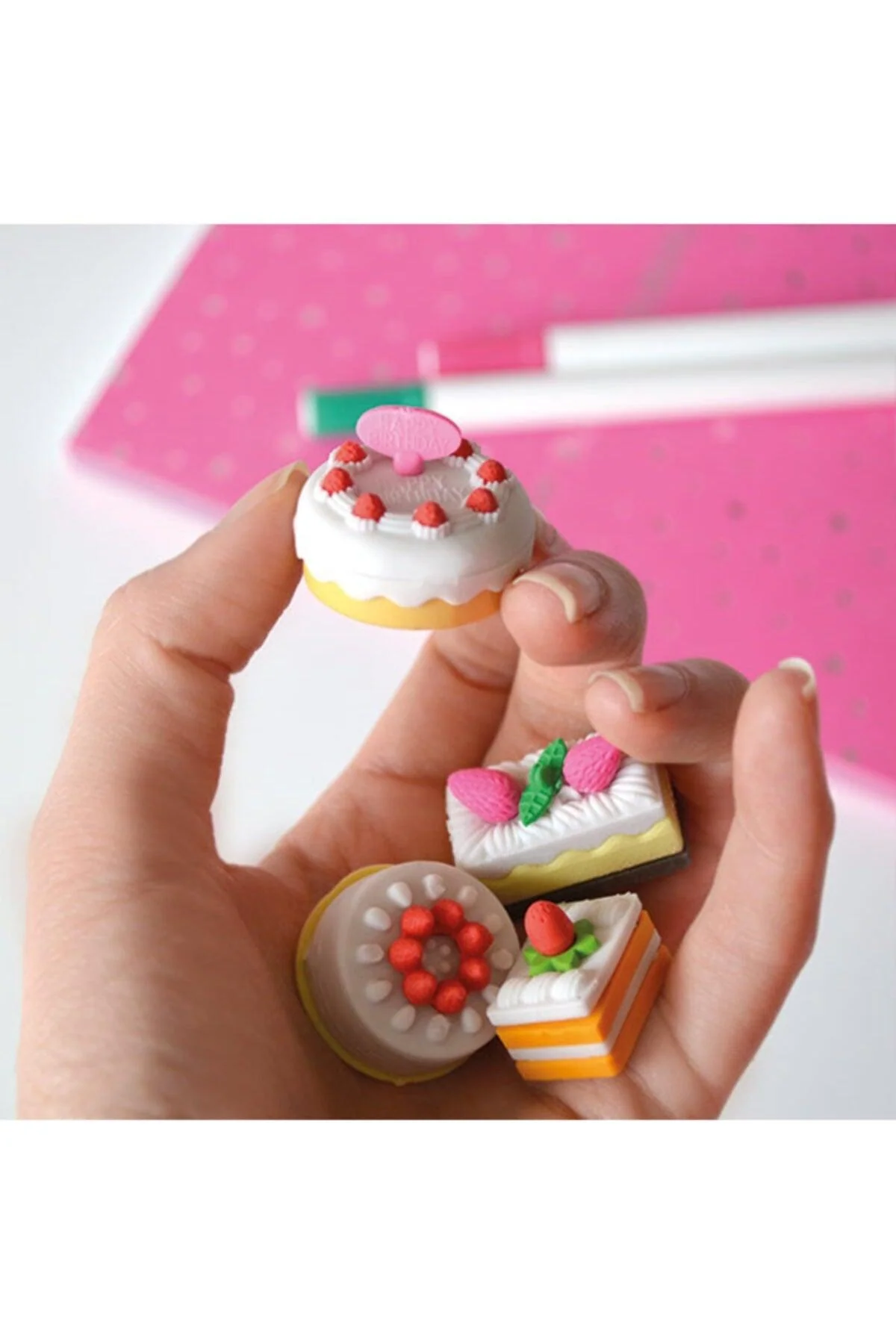 Cake design puzzle eraser set (4 pieces)